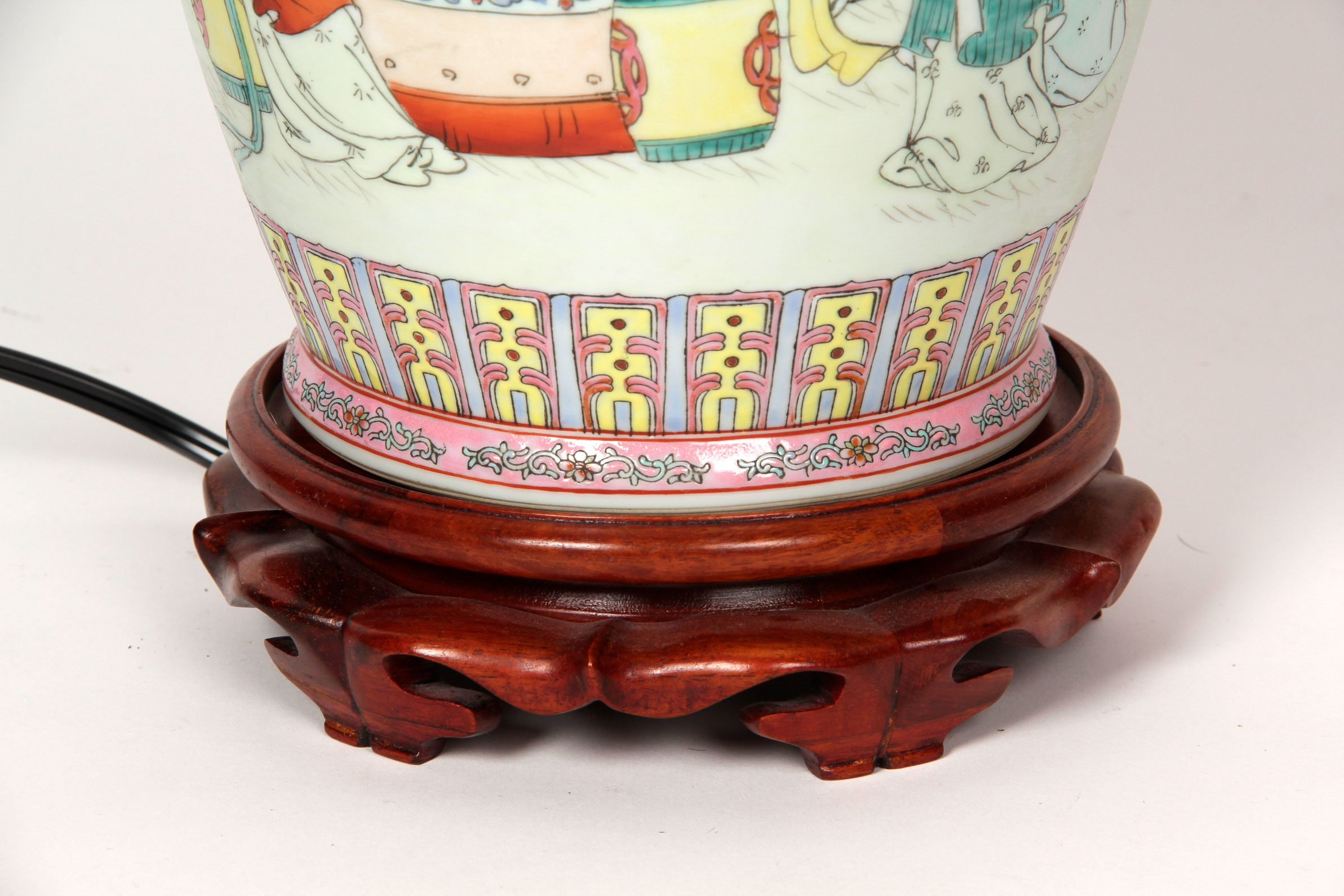 Chinese Famille Rose Style Lamp with Wooden Pedestal Base