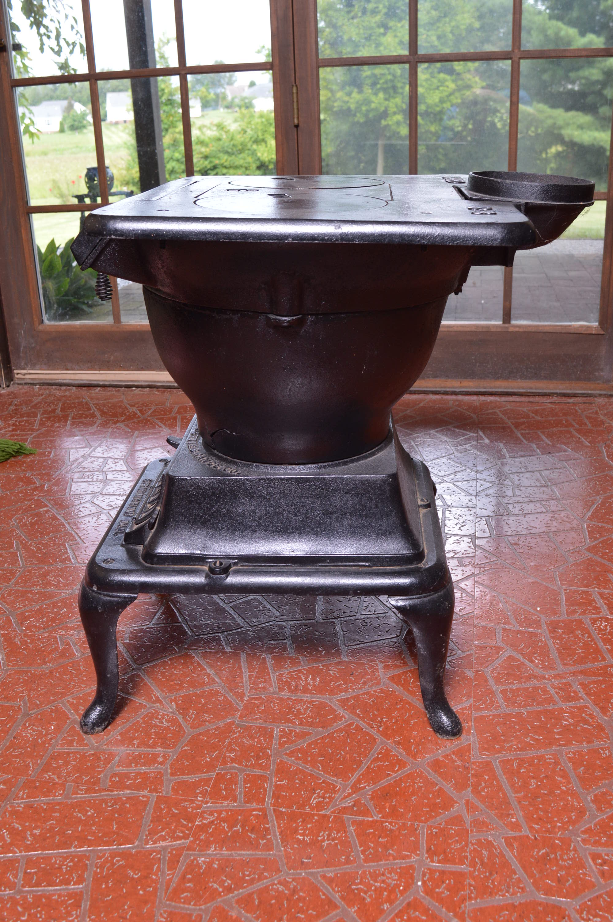 Birmingham Stove Company "Big Boy" Cast Iron Stove
