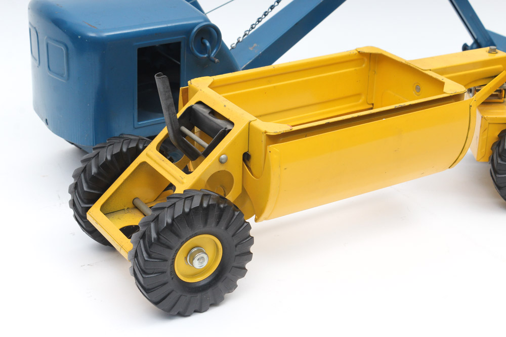 Pressed Metal Construction Toys