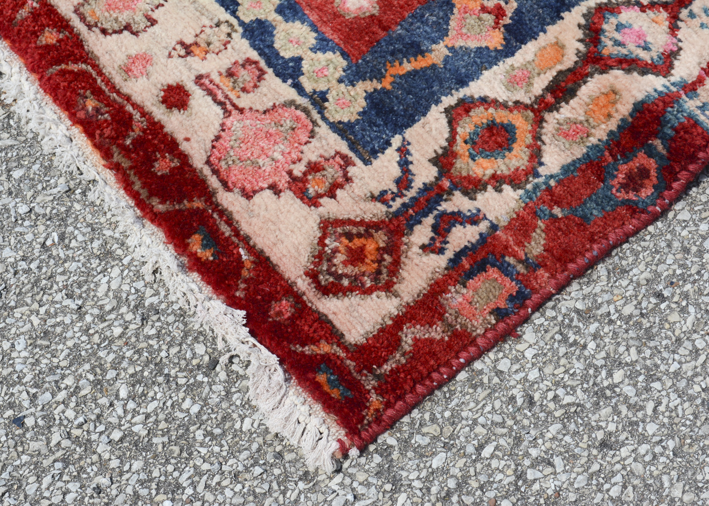 Vintage Hand-Knotted Persian Bakshaish Area Rug