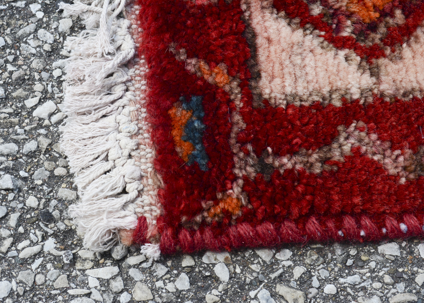 Vintage Hand-Knotted Persian Bakshaish Area Rug