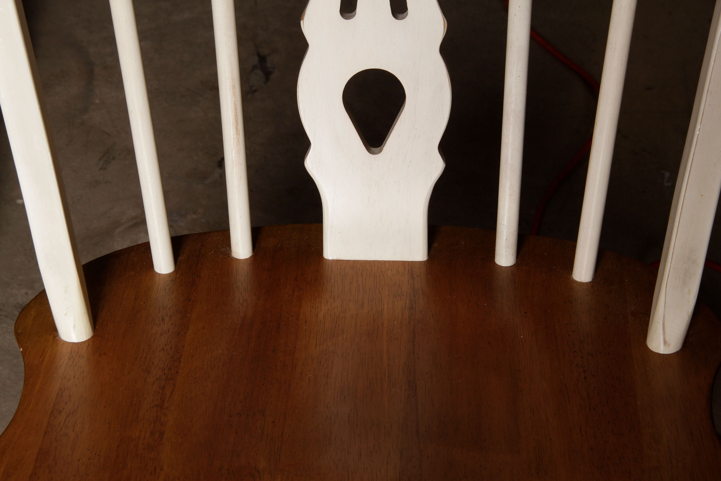 Country Style Dining Table and Chairs