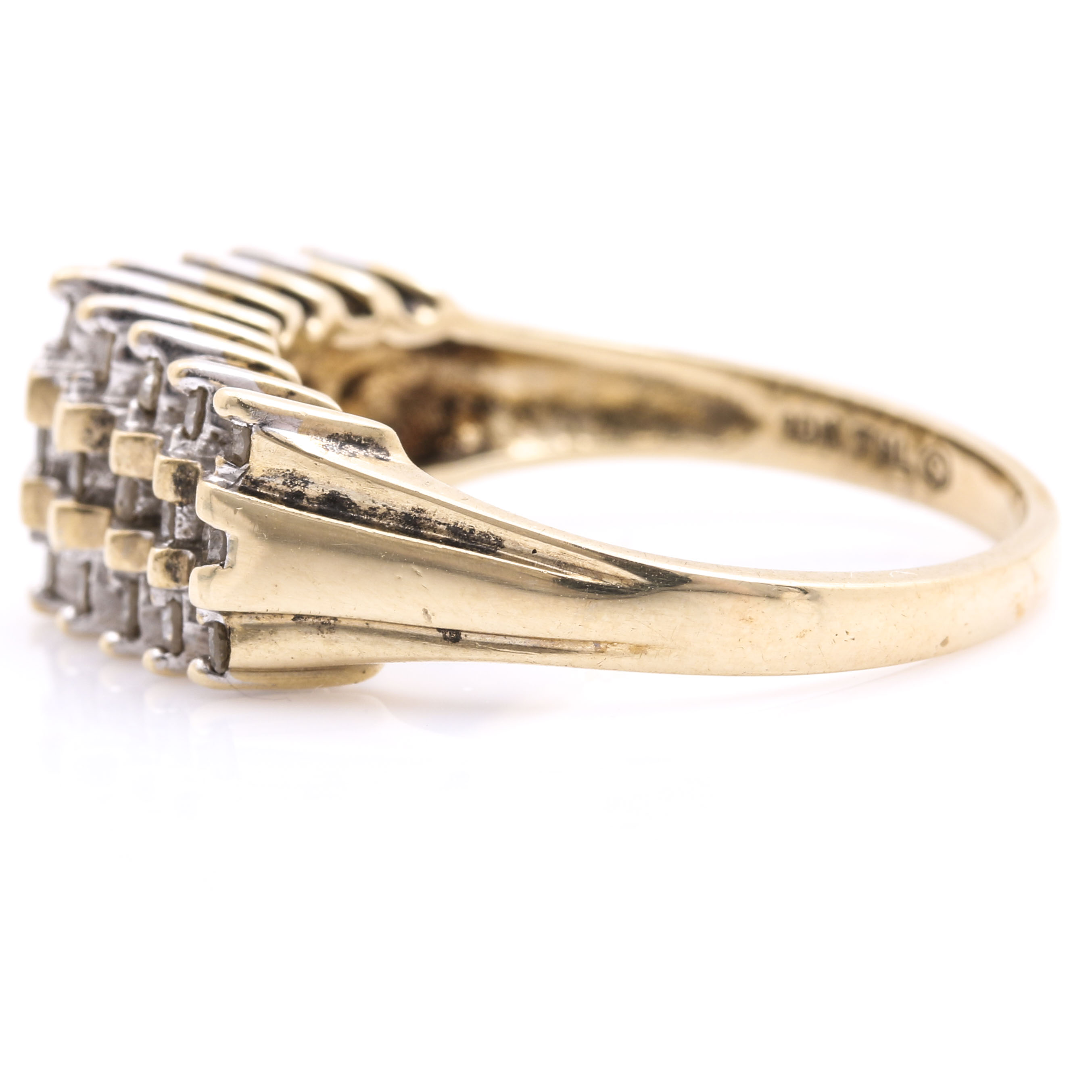 10K Yellow Gold Diamond Ring