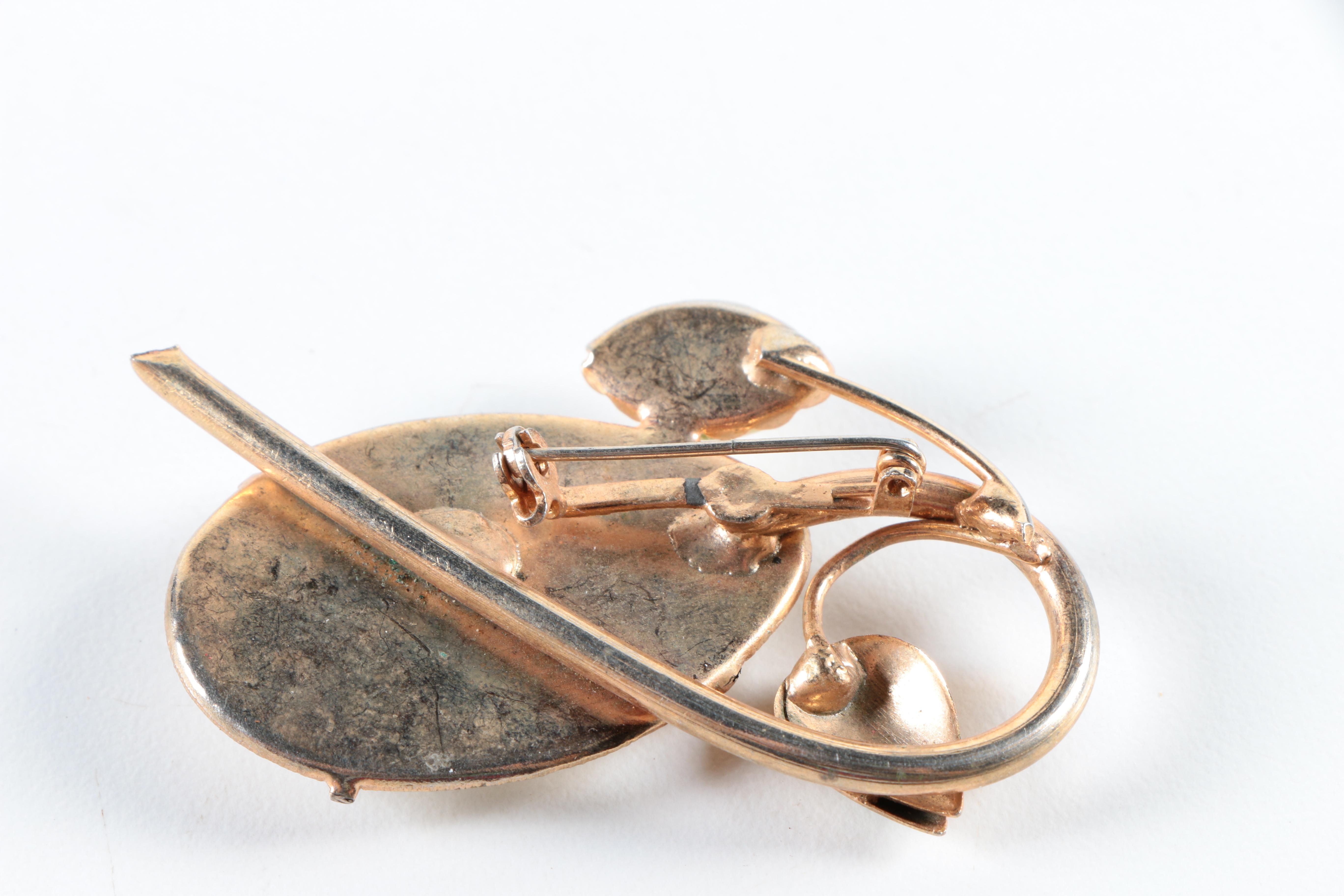 Faux Pearl and Cultured Pearl Jewelry Featuring Trifari