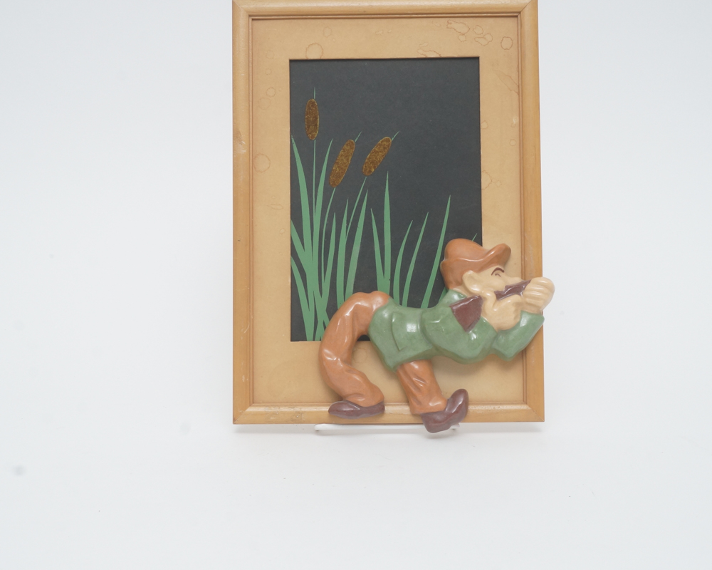 Pair of Wooden Pictures Frames with Ceramic Decorative Figures Of Artcraft Novelty