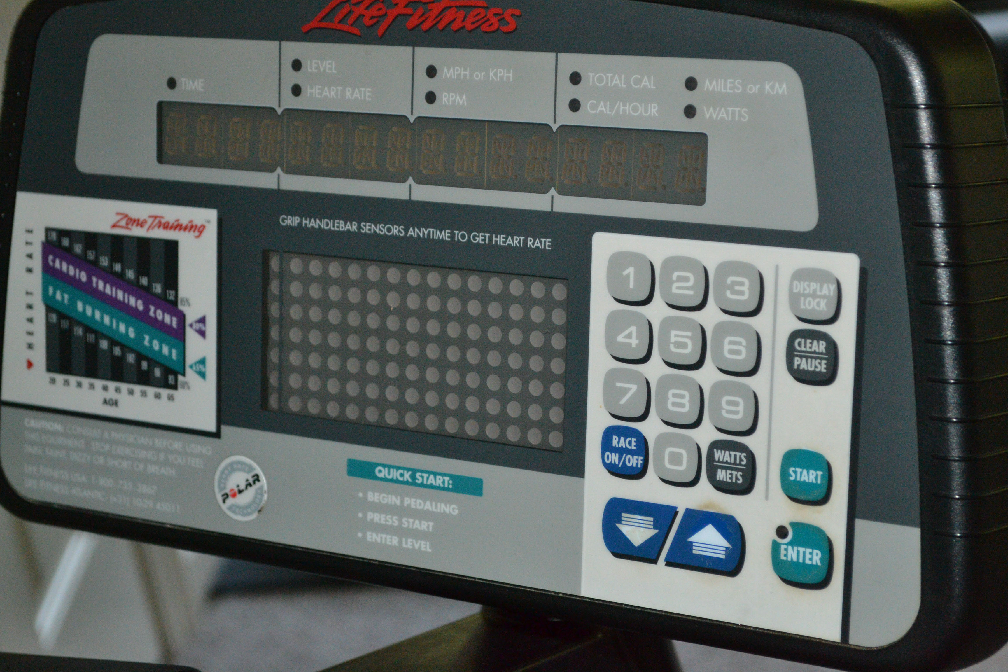 Life Cycle 9500HR Recumbent Exercise Bicycle