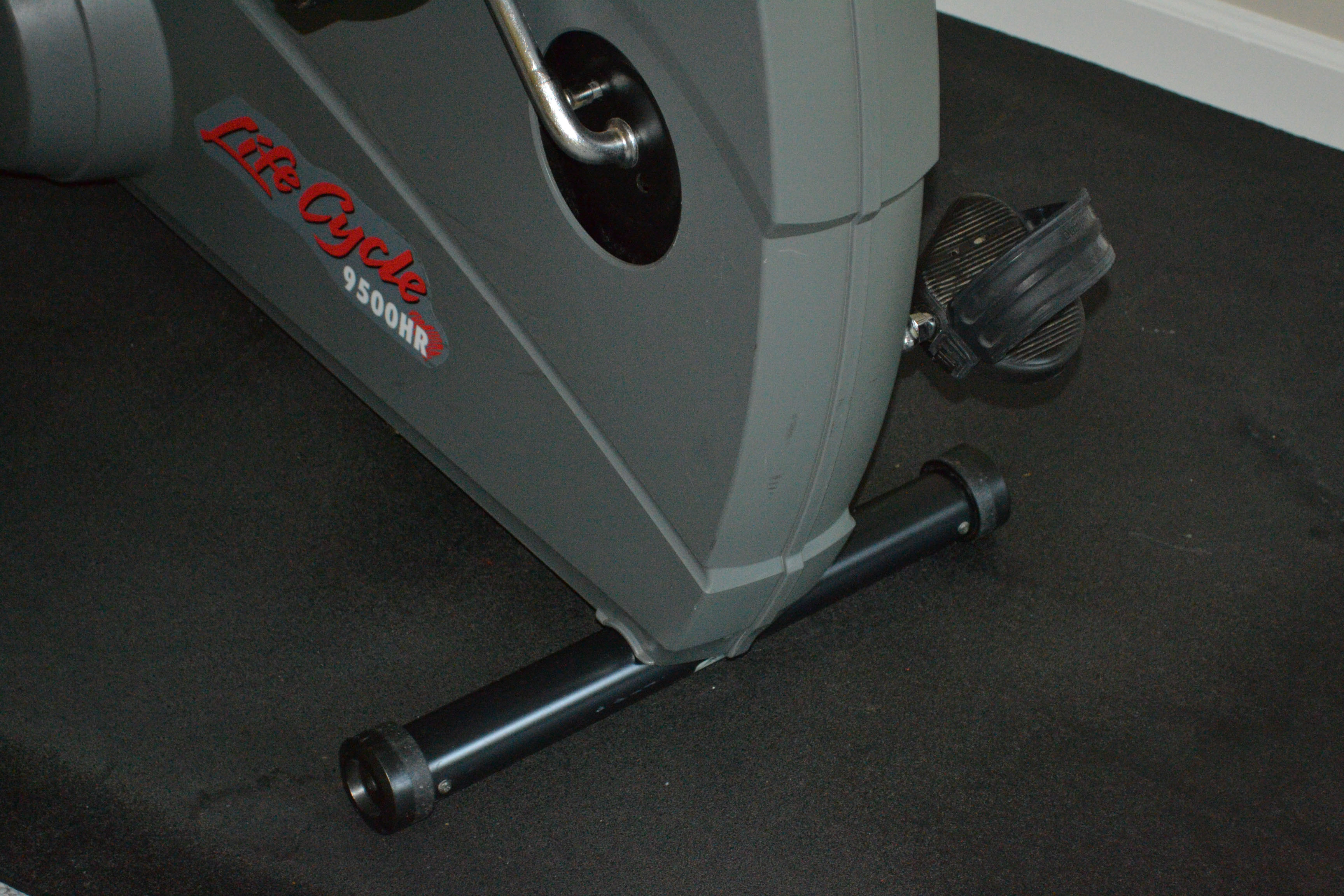 Life Cycle 9500HR Recumbent Exercise Bicycle