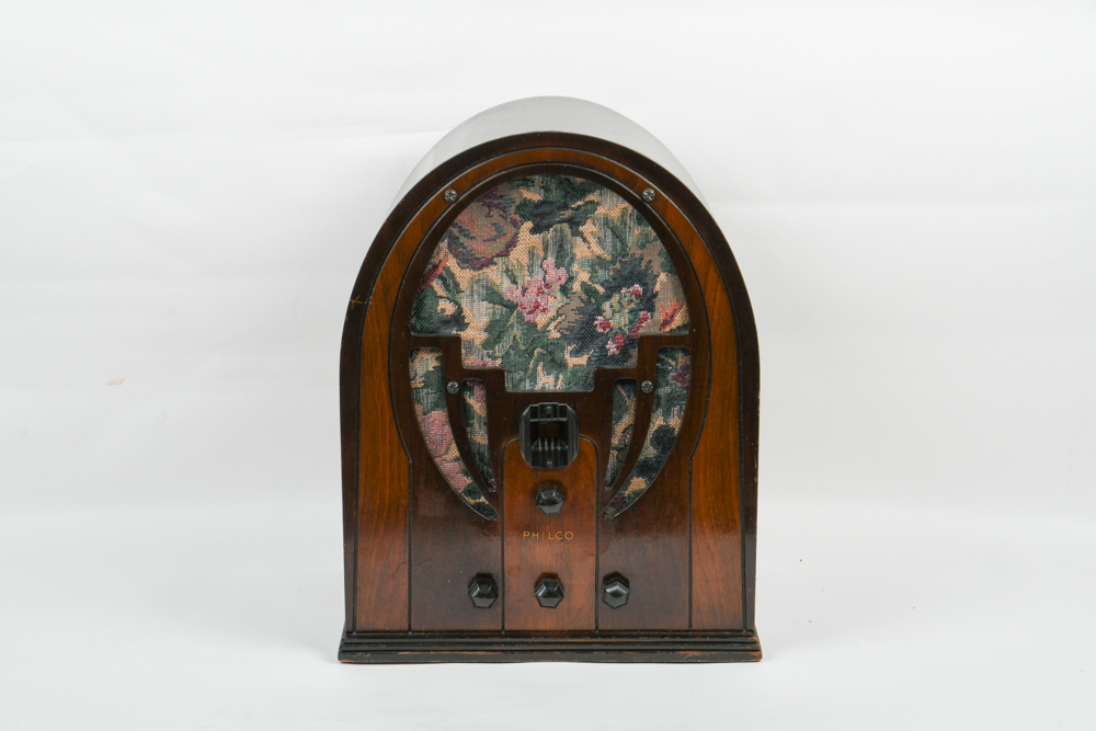Vintage Philco Radio