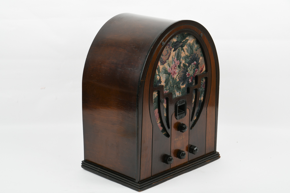 Vintage Philco Radio