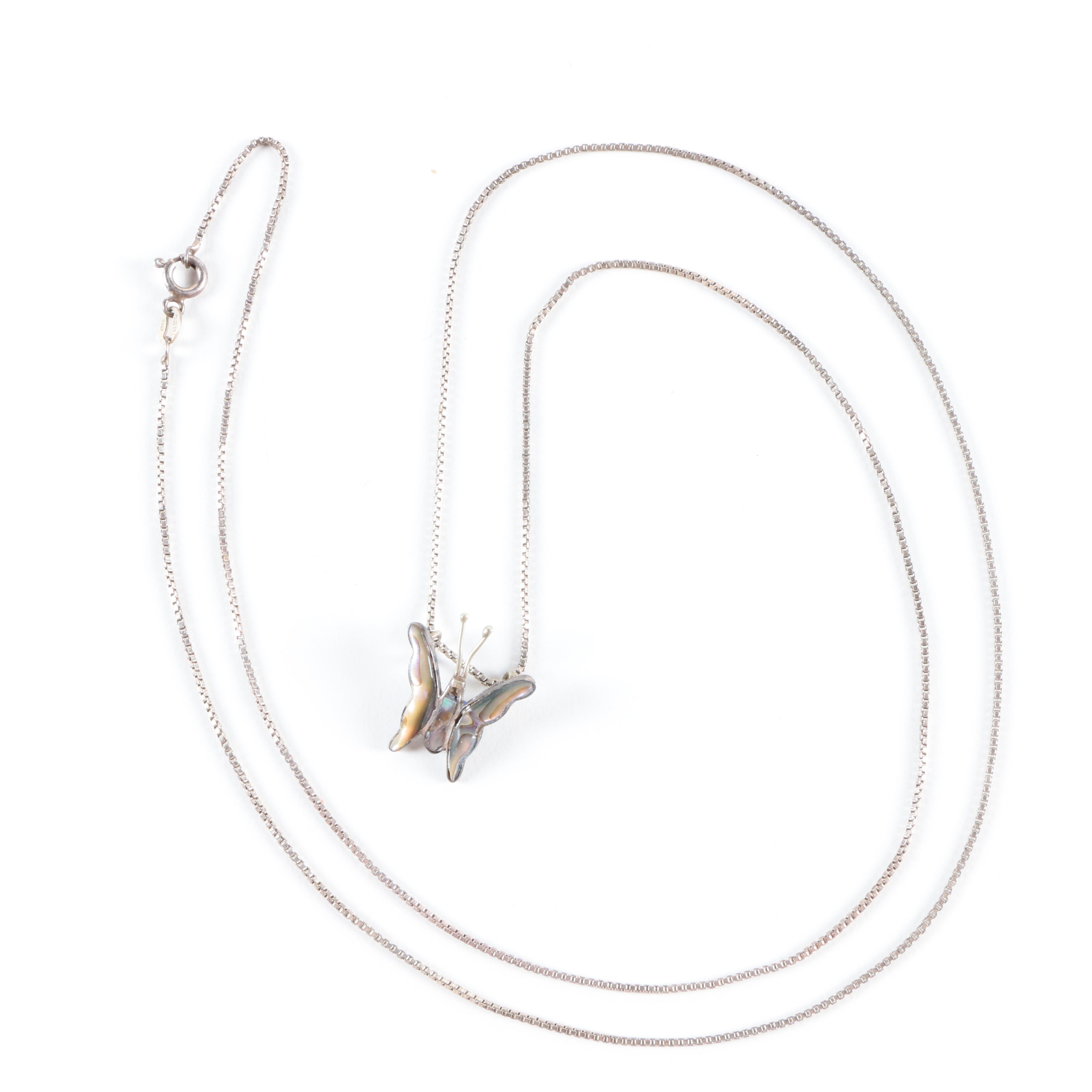 Assortment of Sterling Silver Necklaces and Chains