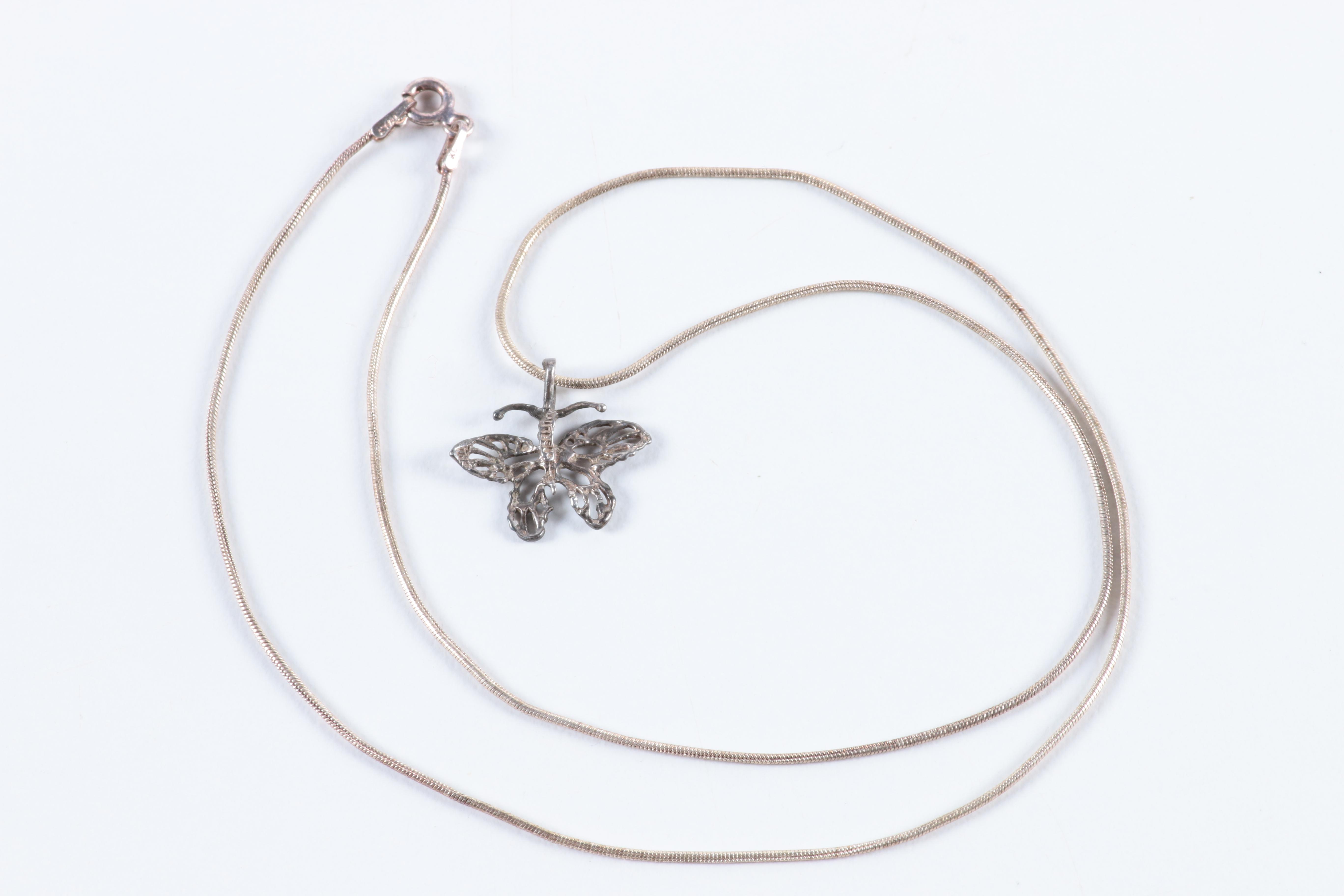 Assortment of Sterling Silver Necklaces and Chains