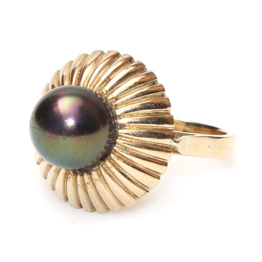 18K Yellow Gold Ring With Cultured Pearl