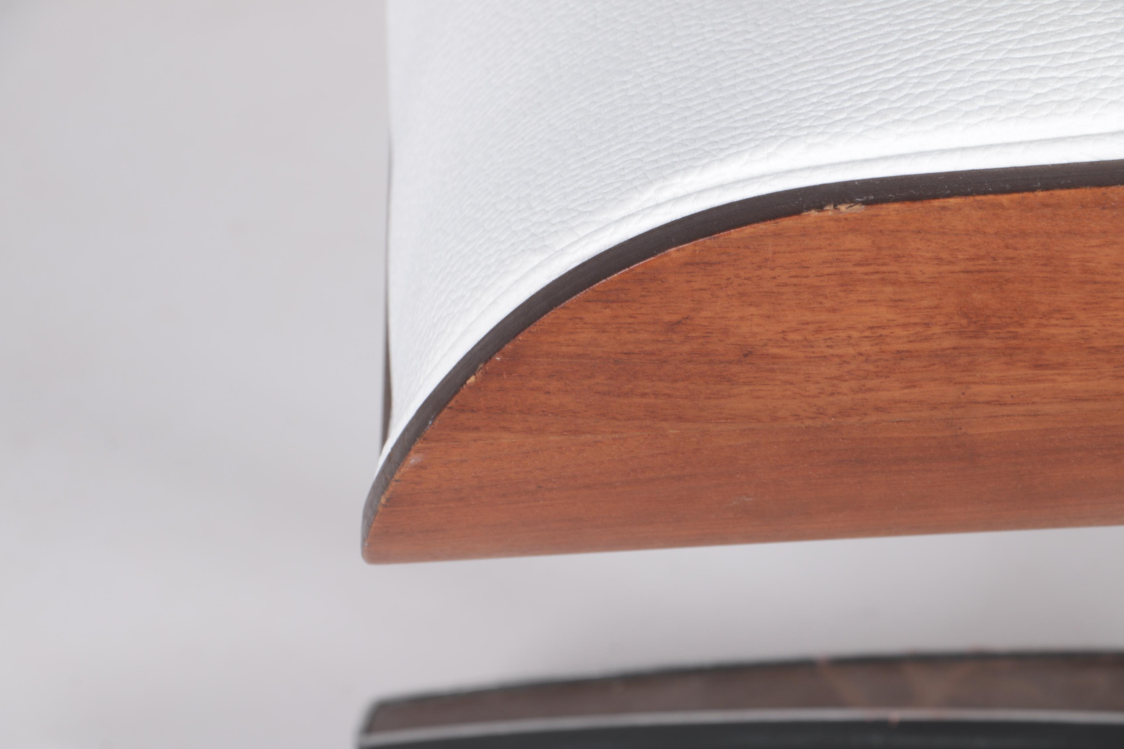 Charlton Company Eames Style Lounge Chair