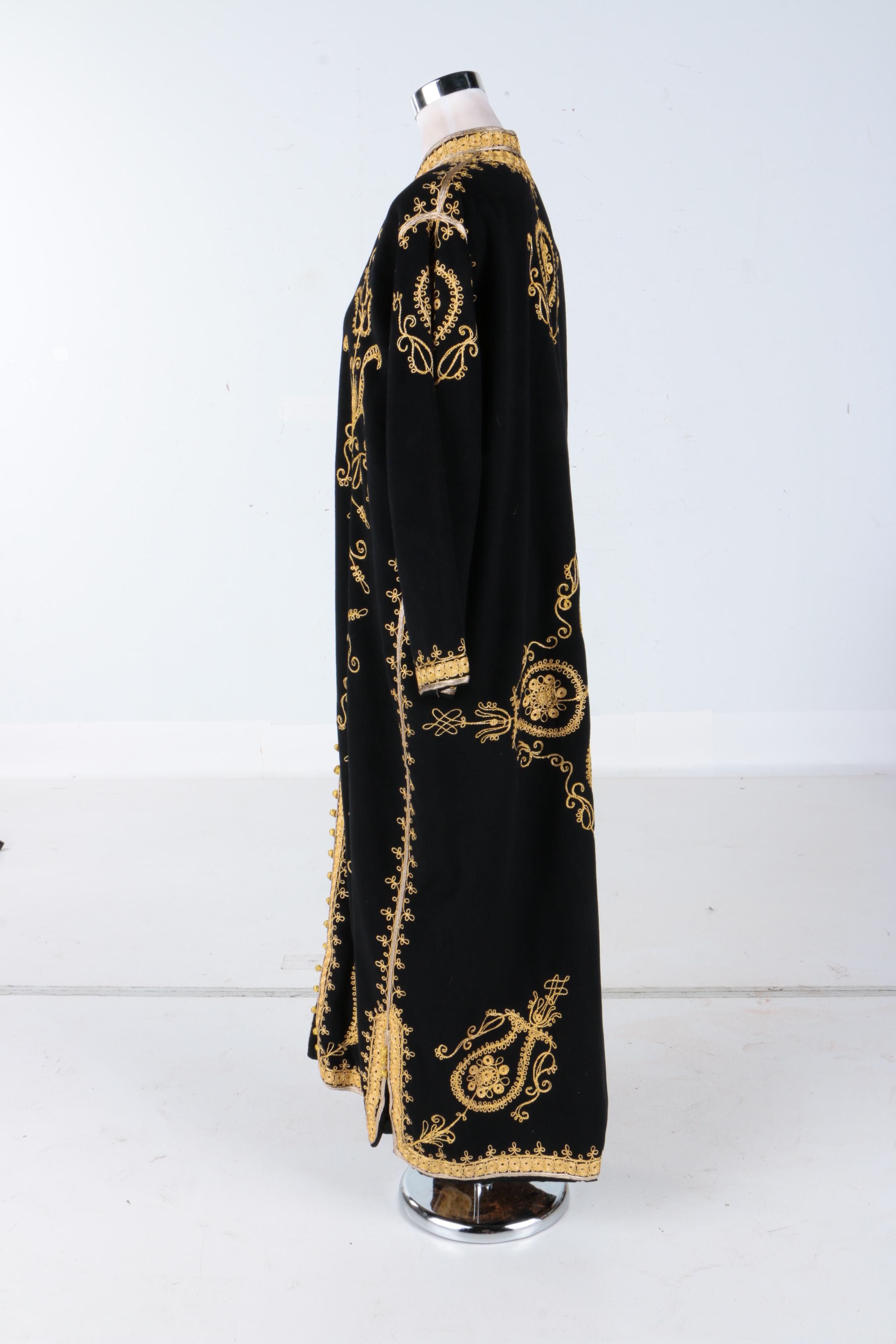 Dashiki Full Length Embellished Kaftan Wool with Gold Cord