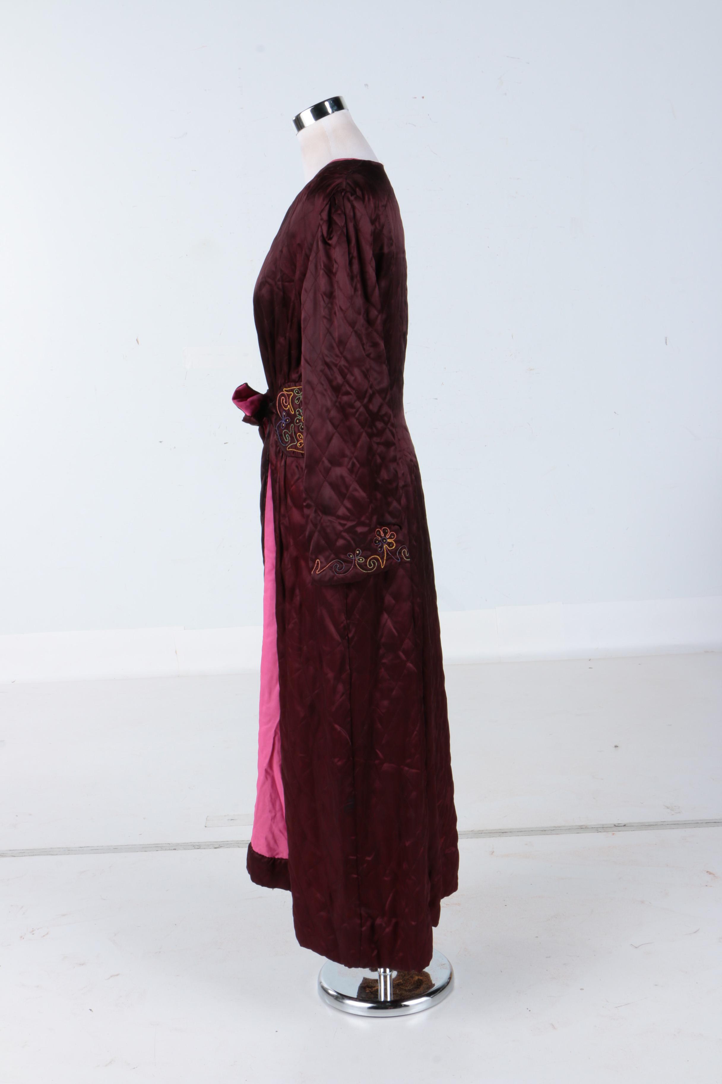 Circa 1940s Quilted Robe