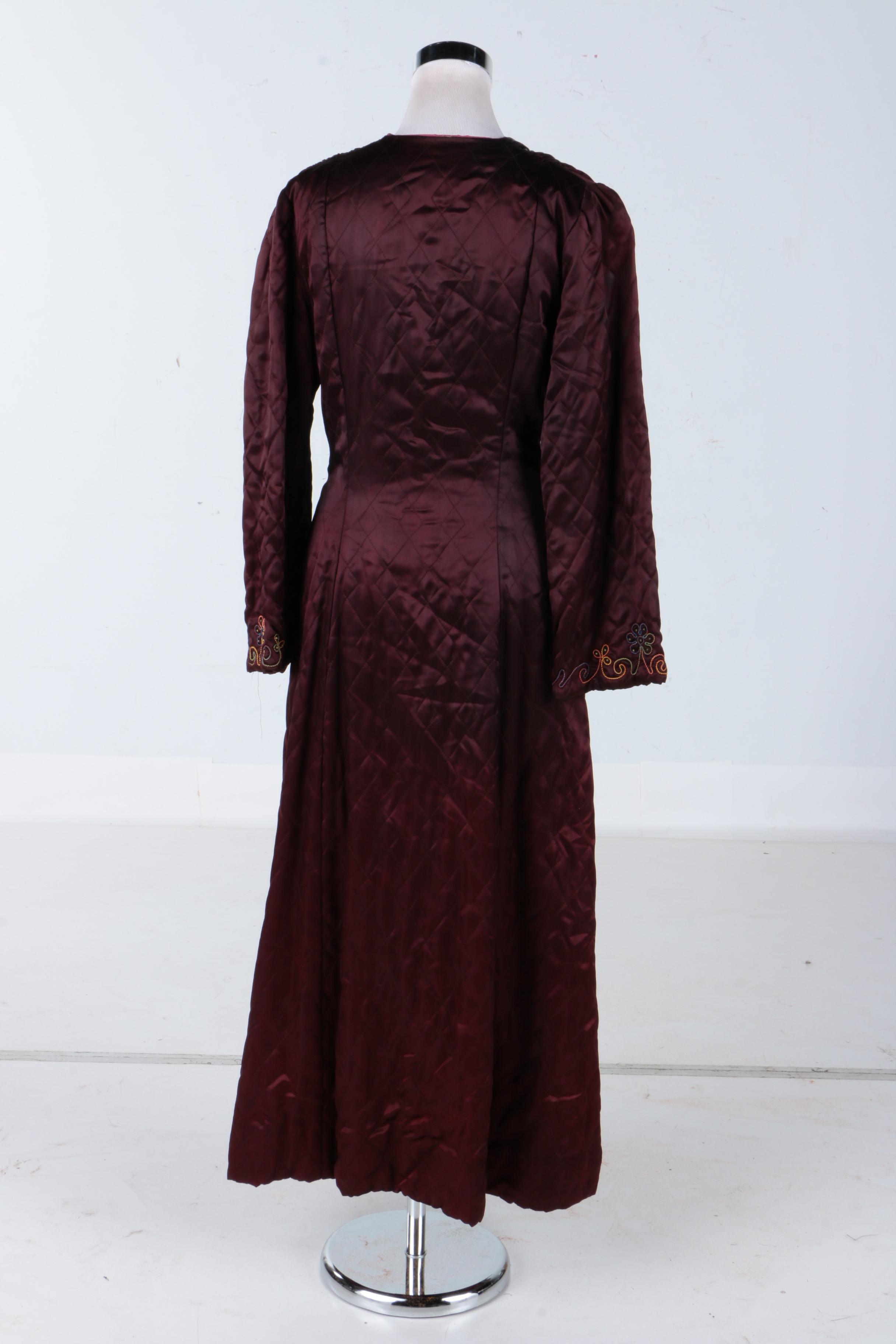 Circa 1940s Quilted Robe