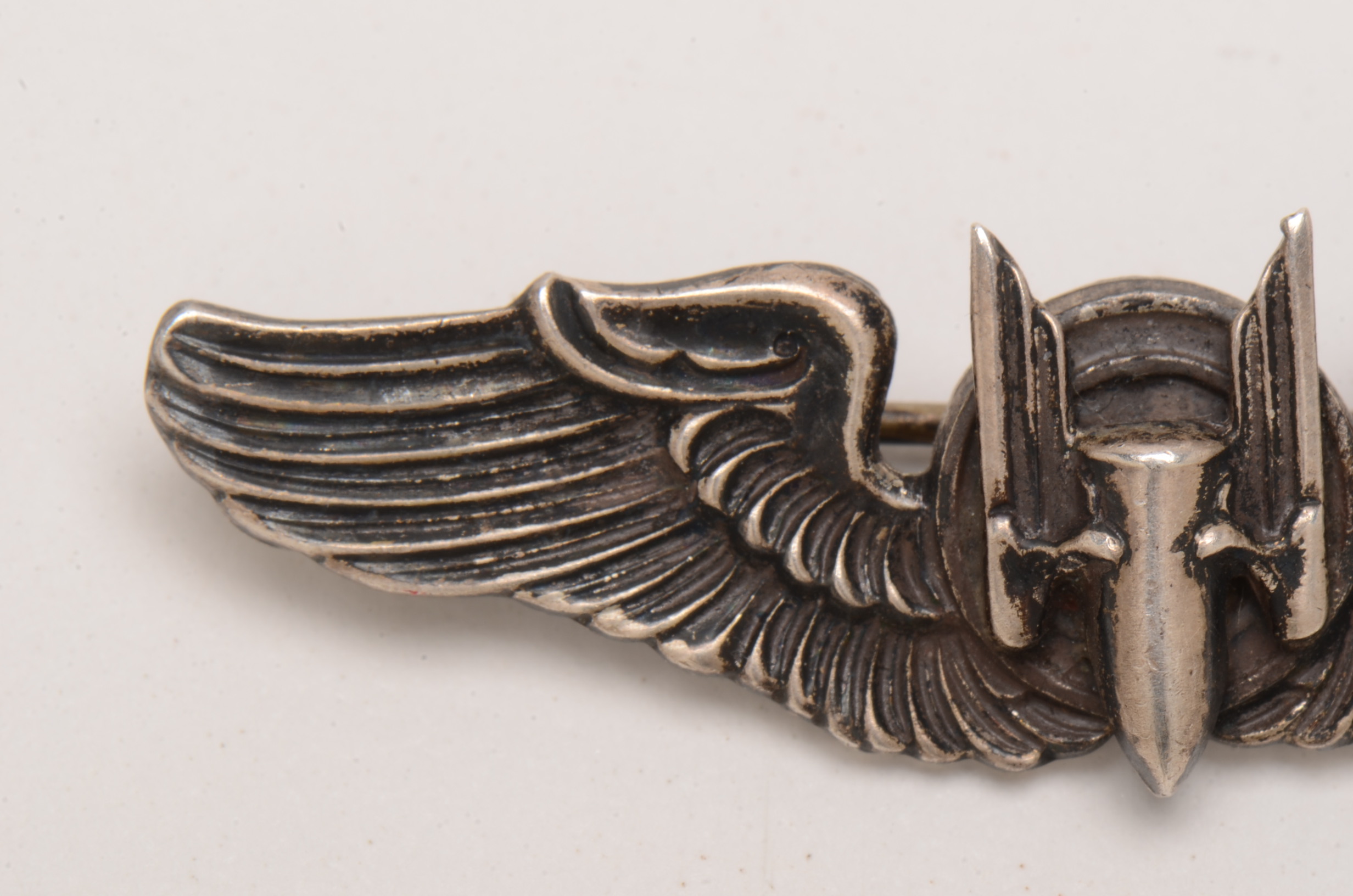 WWII US Military Sterling Silver Air Pilot Bomber Gunner Wing Pin