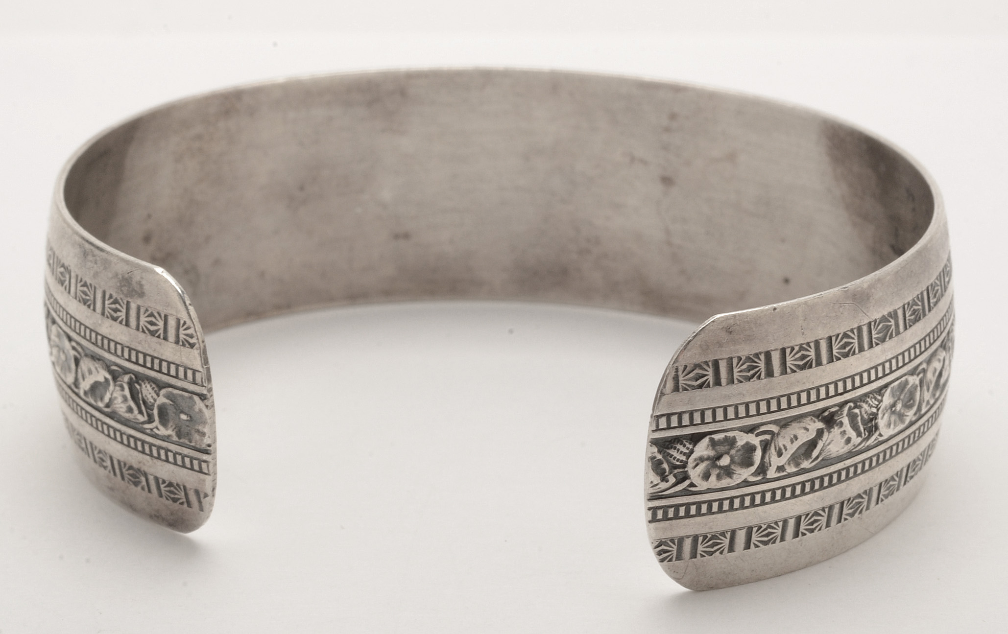 Vintage Danecraft Sterling Silver Cuff