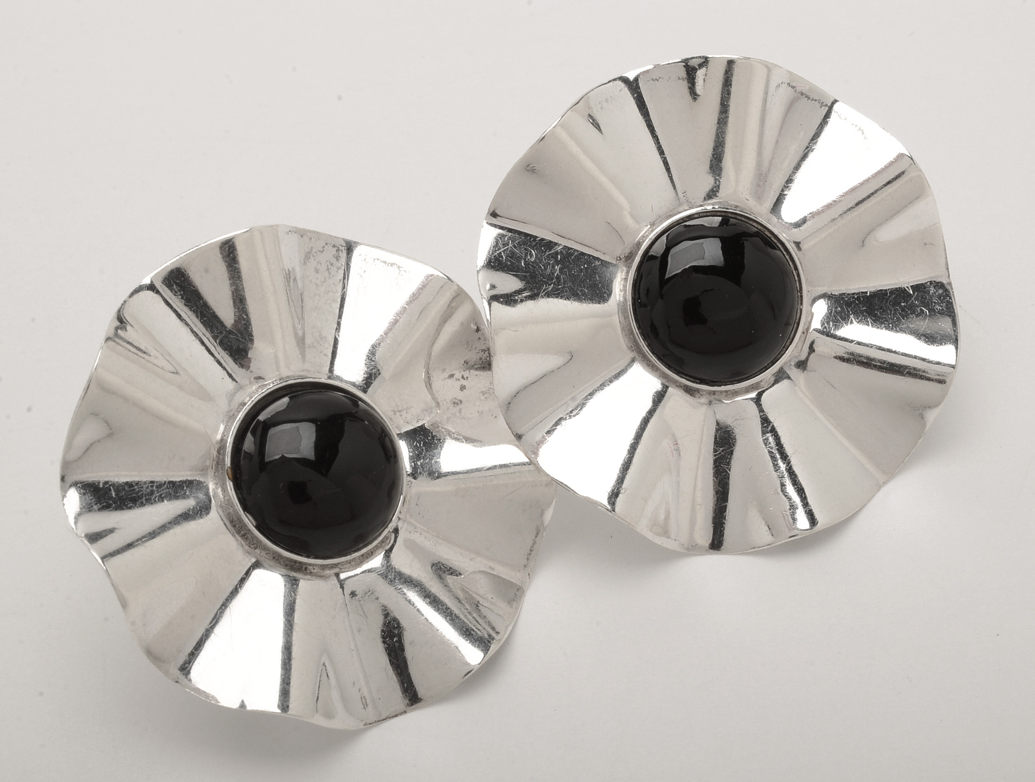 Vintage Mexican Sterling Silver and Black Onyx Clip-On Earrings