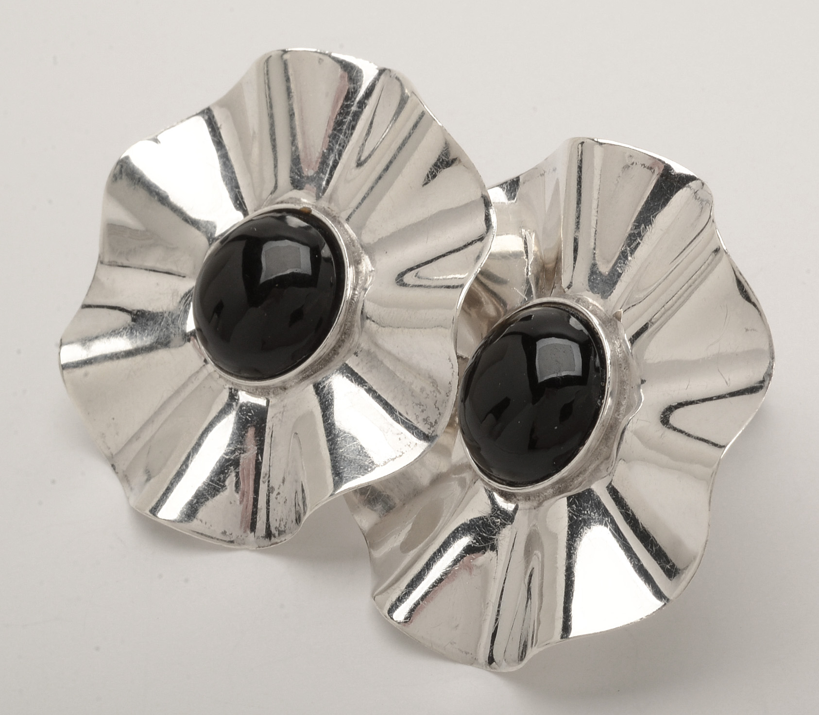 Vintage Mexican Sterling Silver and Black Onyx Clip-On Earrings