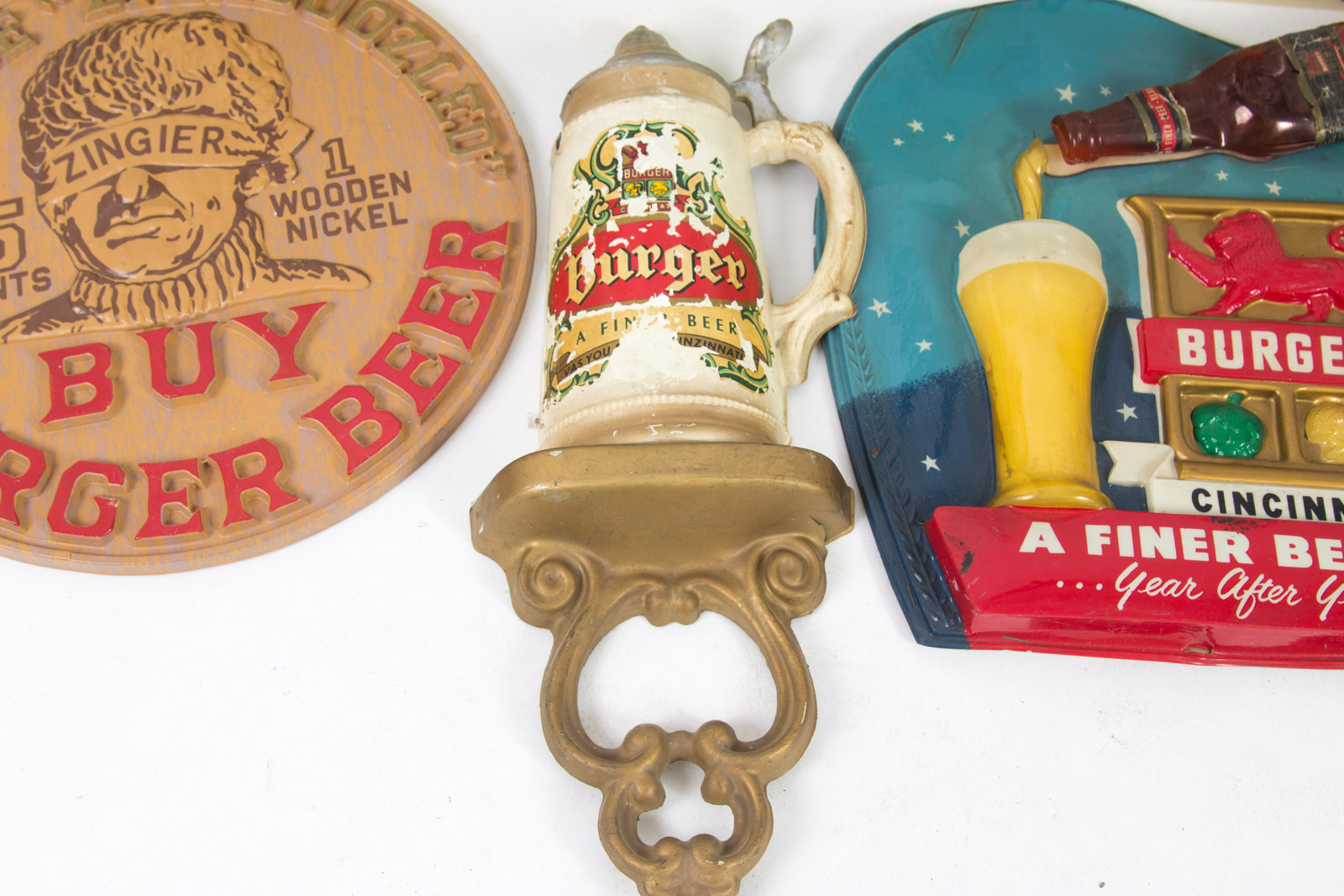 Burger Beer Light Up Beer Sign and Related Wall Decor