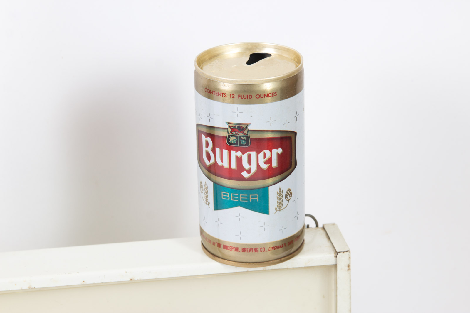 Burger Beer Light Up Beer Sign and Related Wall Decor