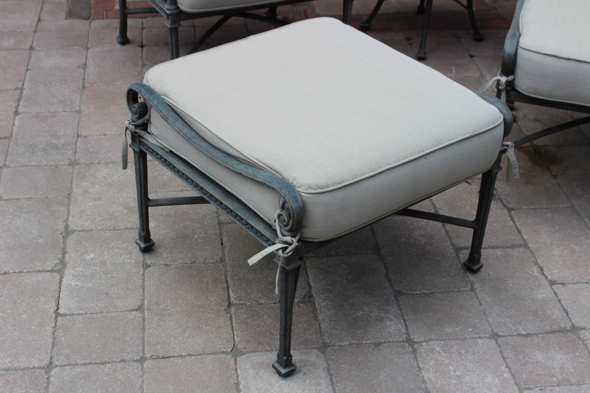 Woodard Landgrave Patio Lounge Set