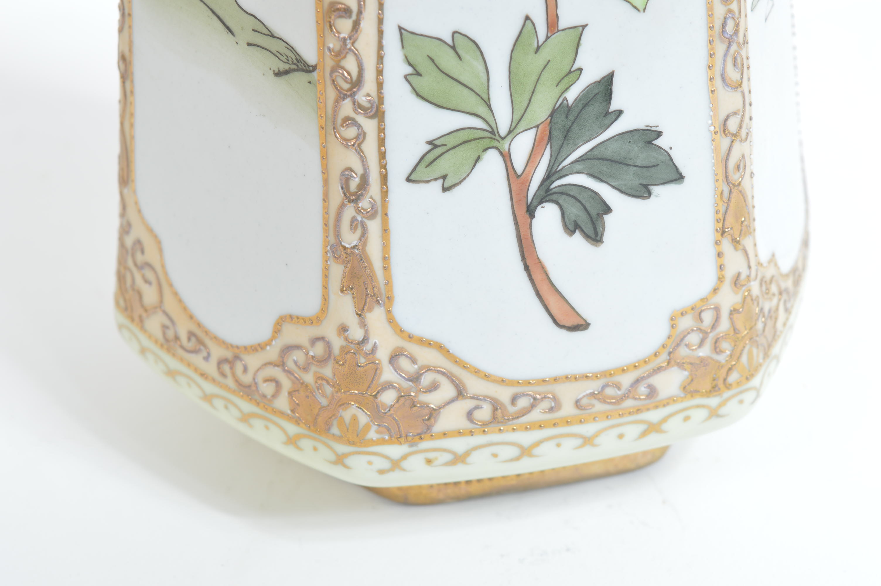 Morimura Bros Hand Painted Nippon Vase