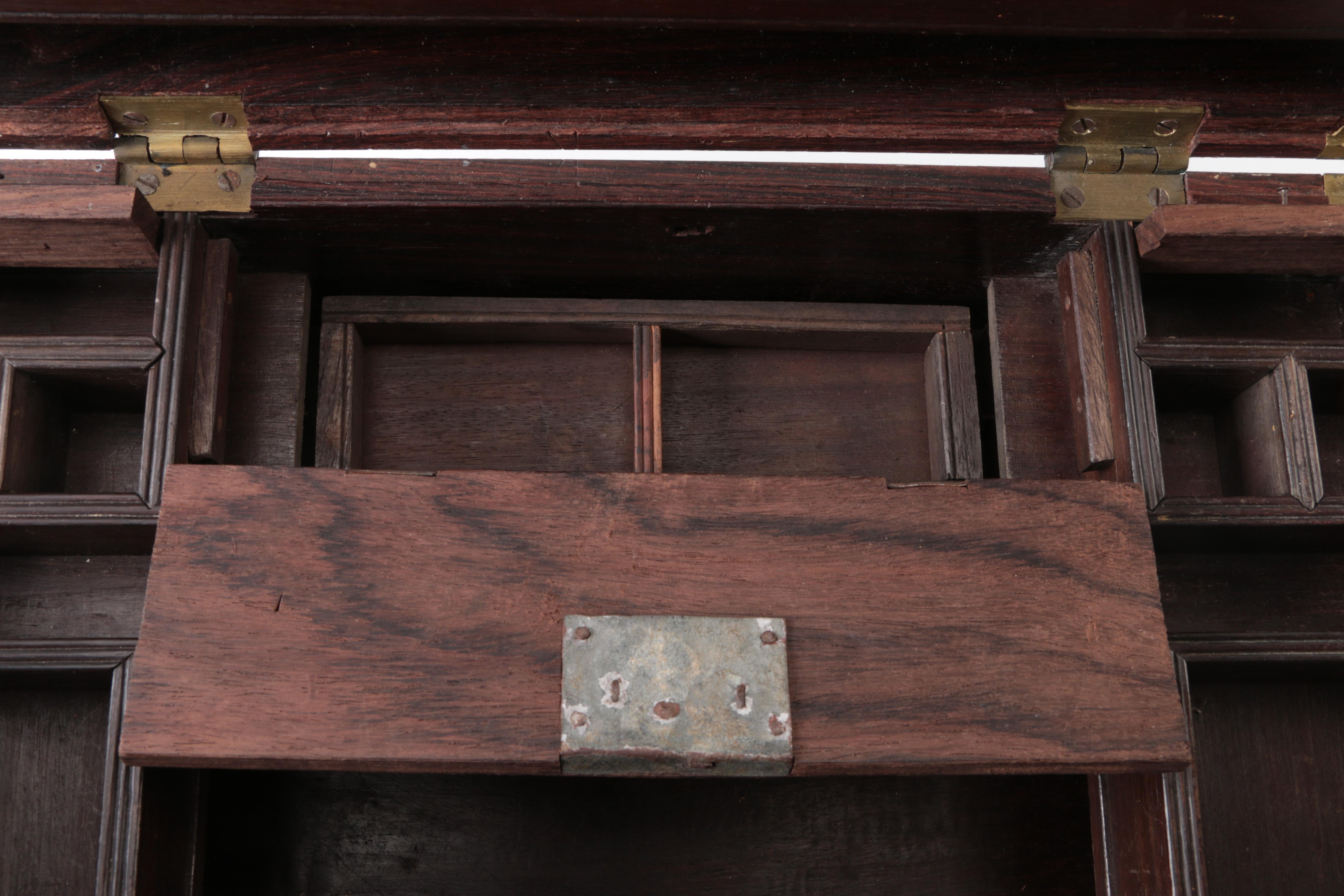 Gentleman's Office Wooden Lock Box