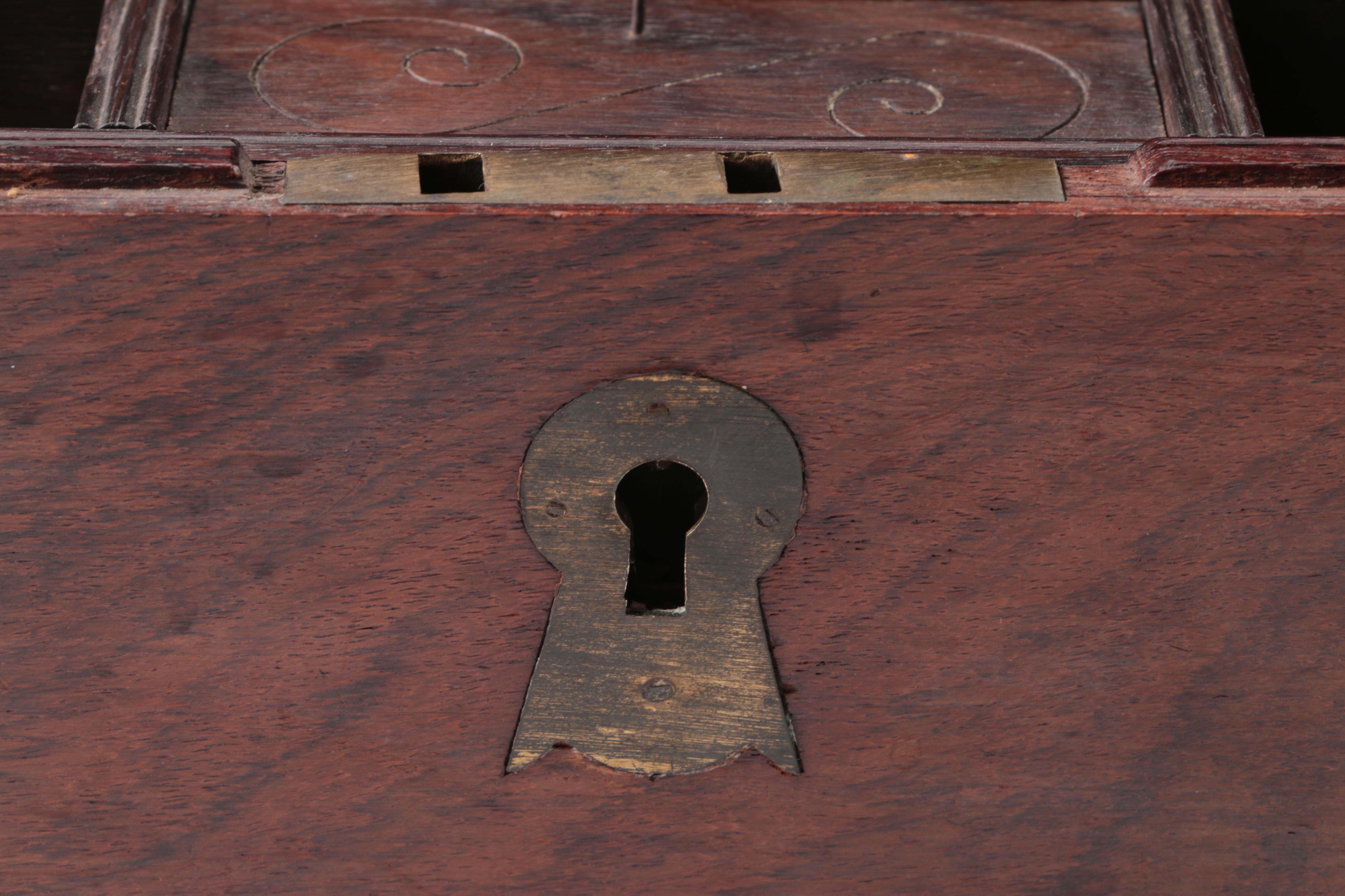 Gentleman's Office Wooden Lock Box