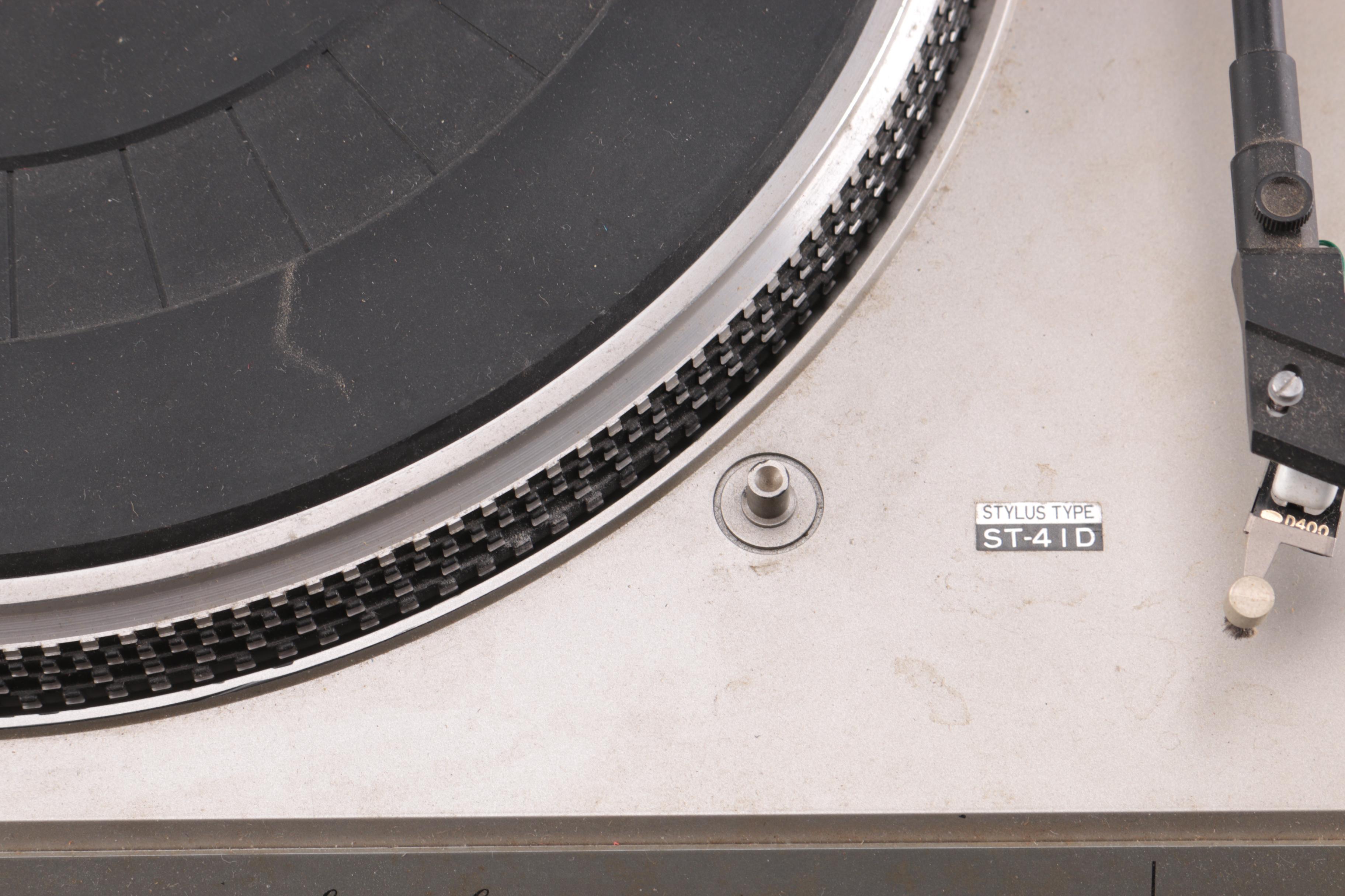 1980s Fisher Studio-Standard Stereo Turntable