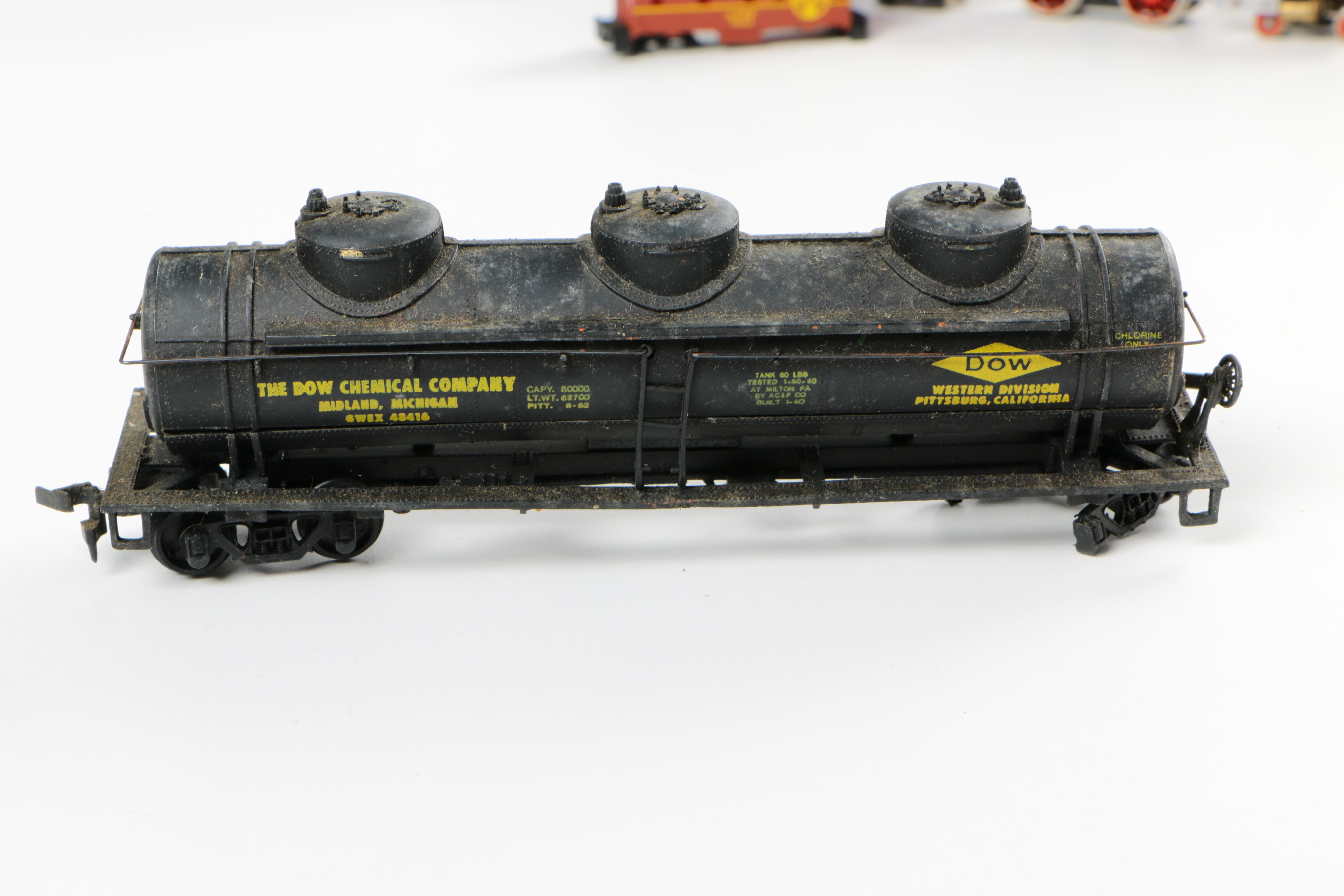 Model Train Cars and Transformer