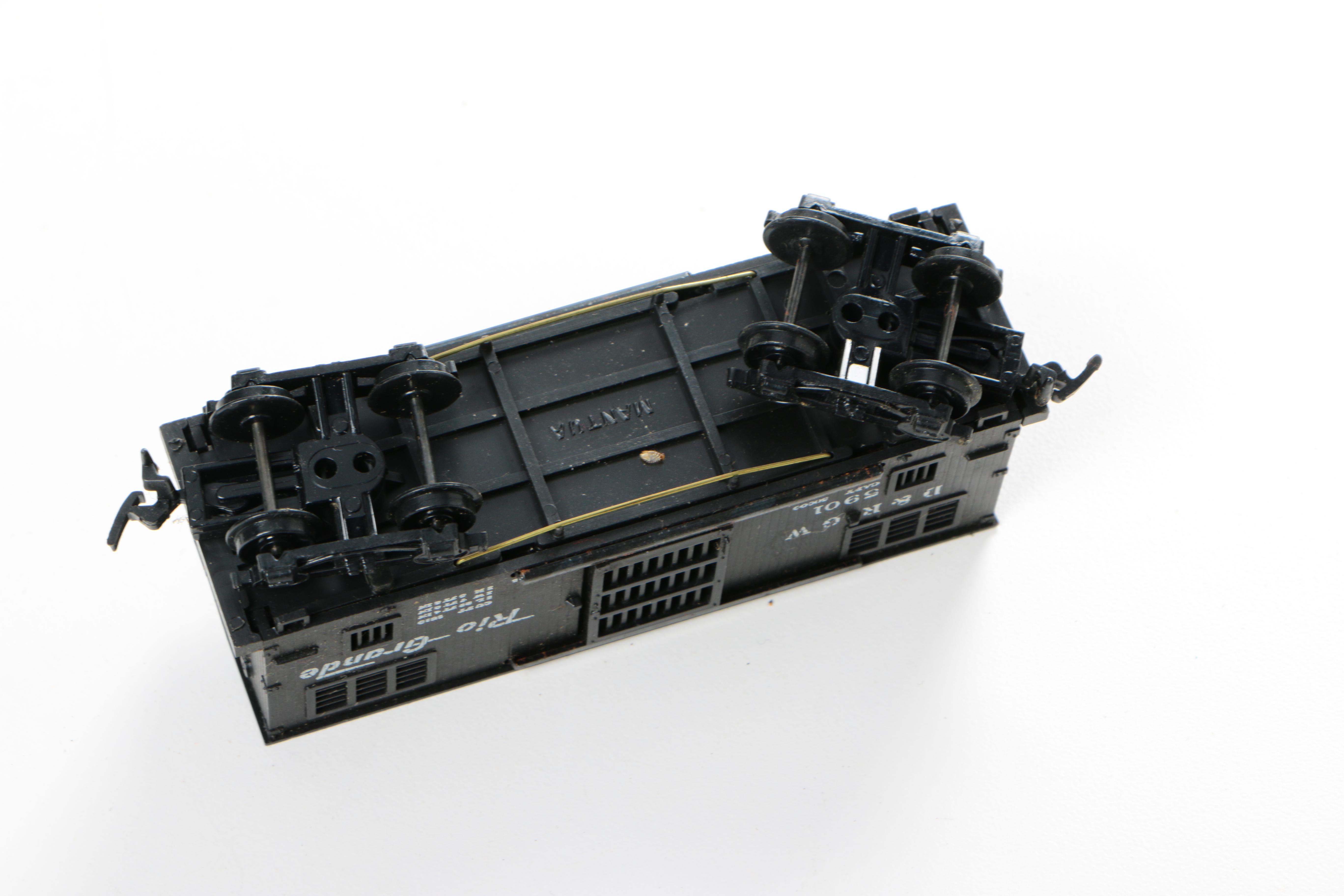 Model Train Cars and Transformer