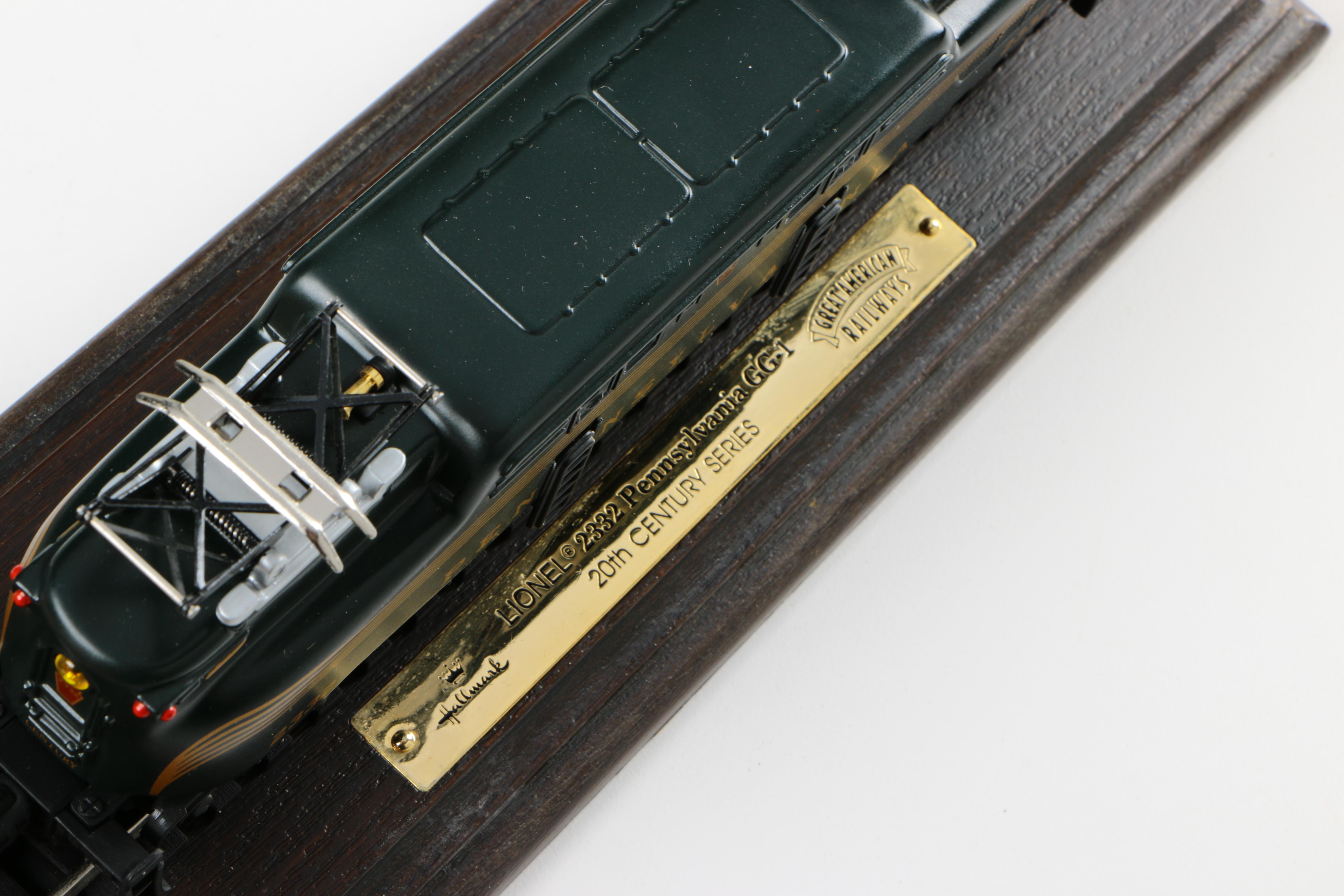 Model Train Cars and Transformer