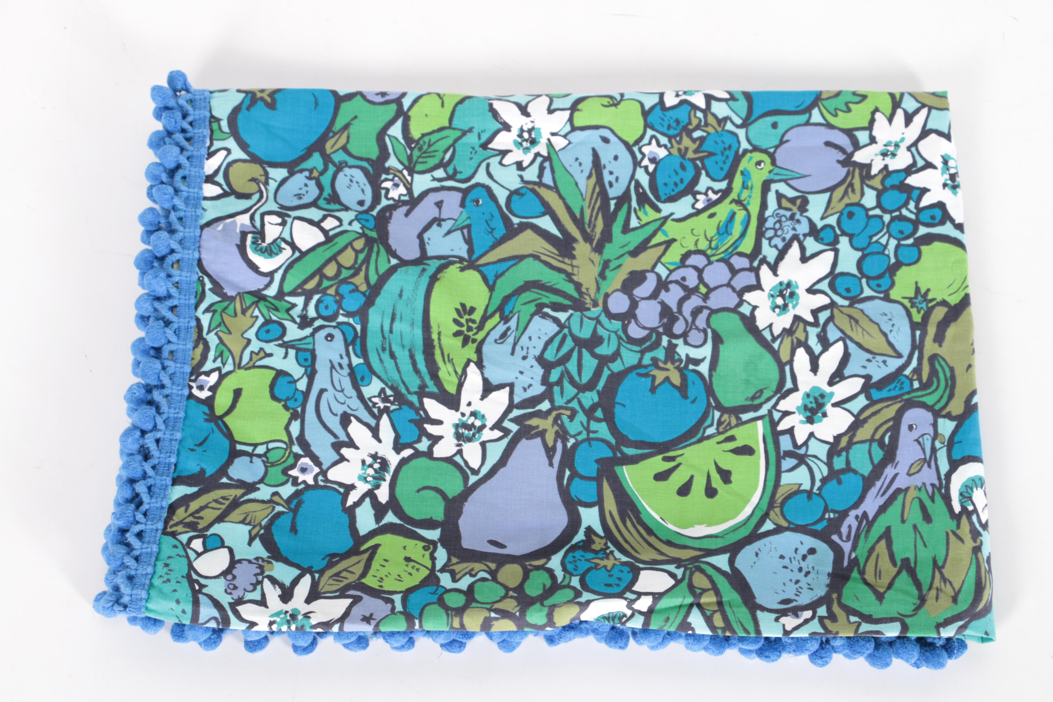 Colorfully Printed Vintage Table Linens