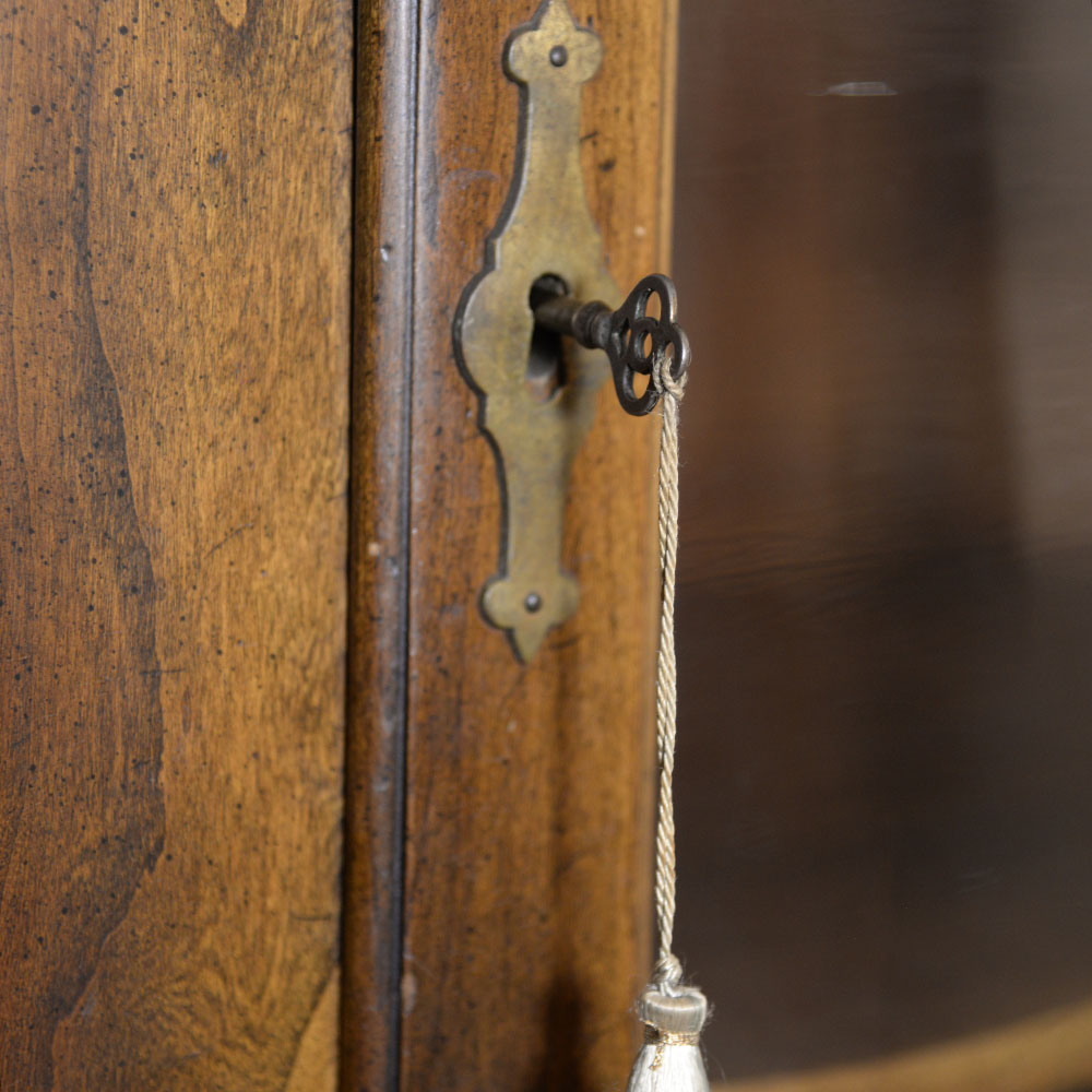 Corner China Cabinet