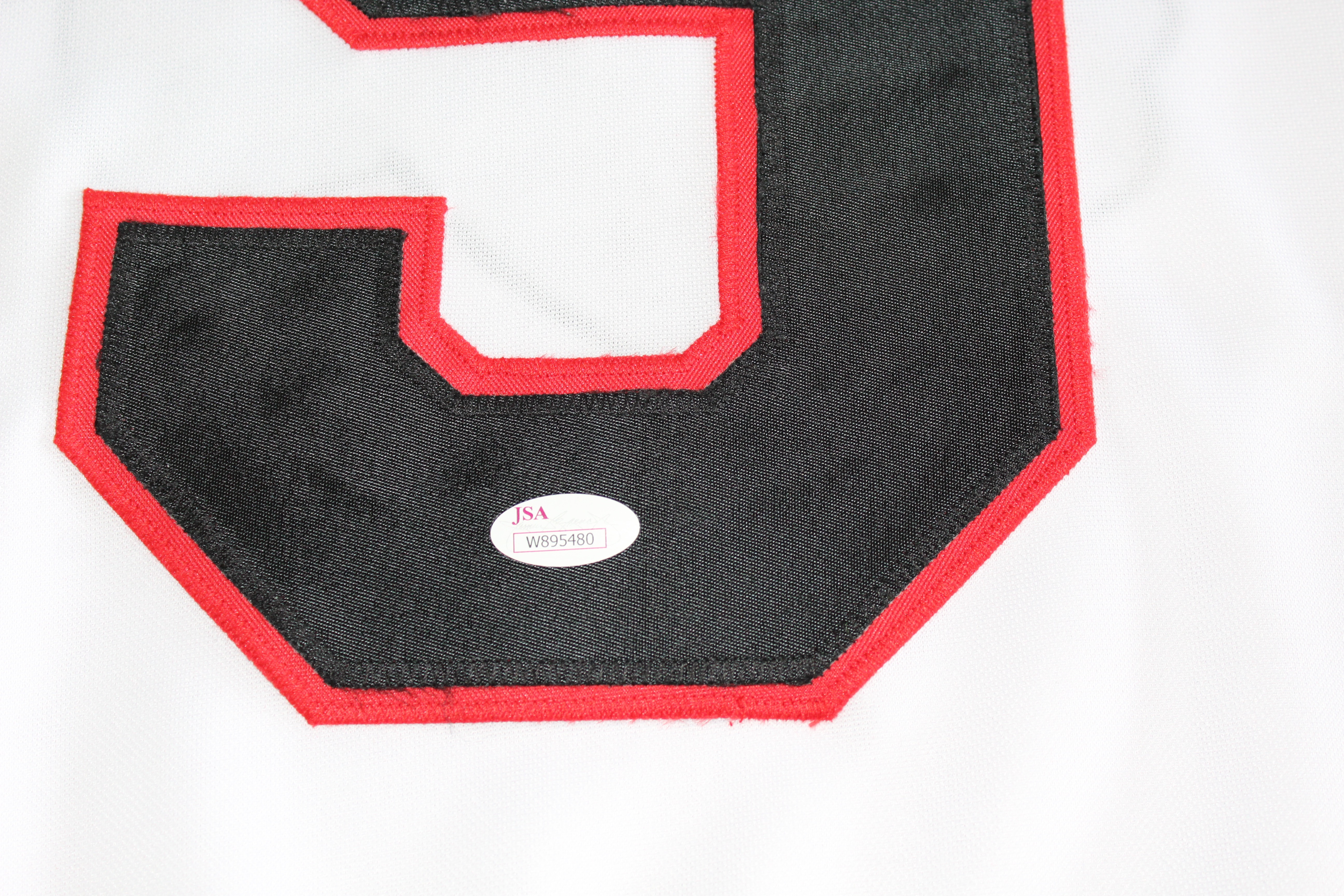 Bobby Hull Autographed Chicago Blackhawks Jersey - JSA COA