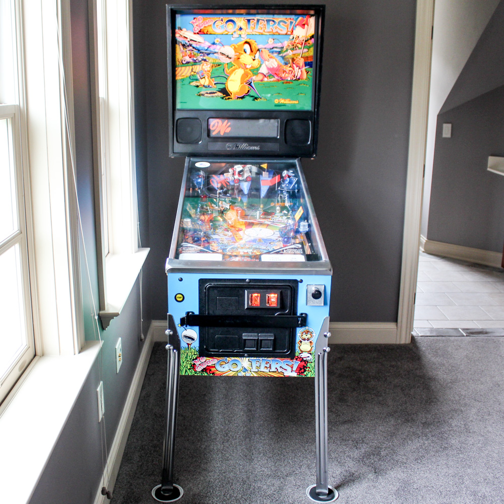 Williams Electronics "No Good Gofers" Pinball Machine