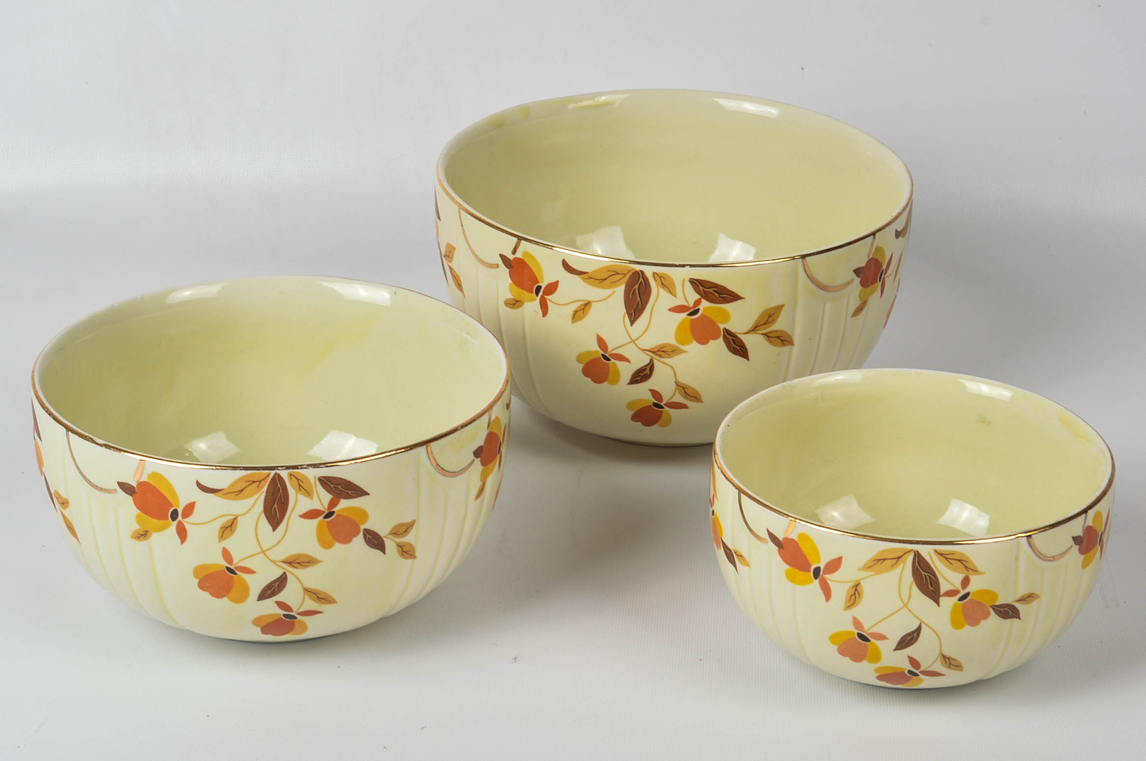 Hall "Autumn Leaf" Casseroles, Bowls, and Salt and Pepper Shakers
