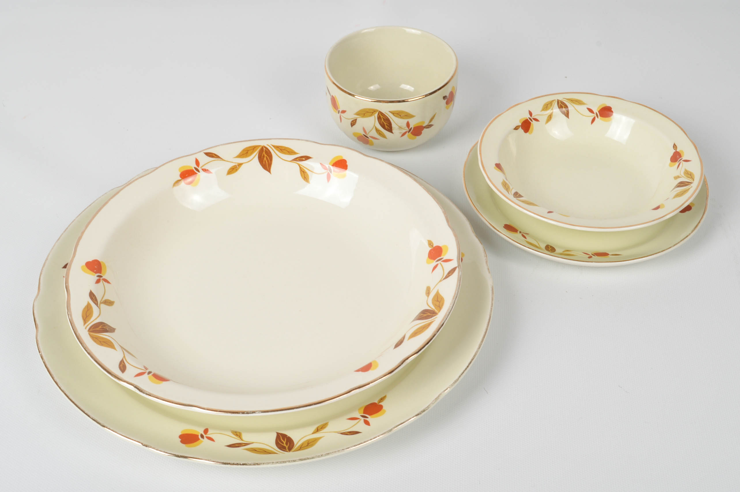Hall's "Autumn Leaf" Dinnerware