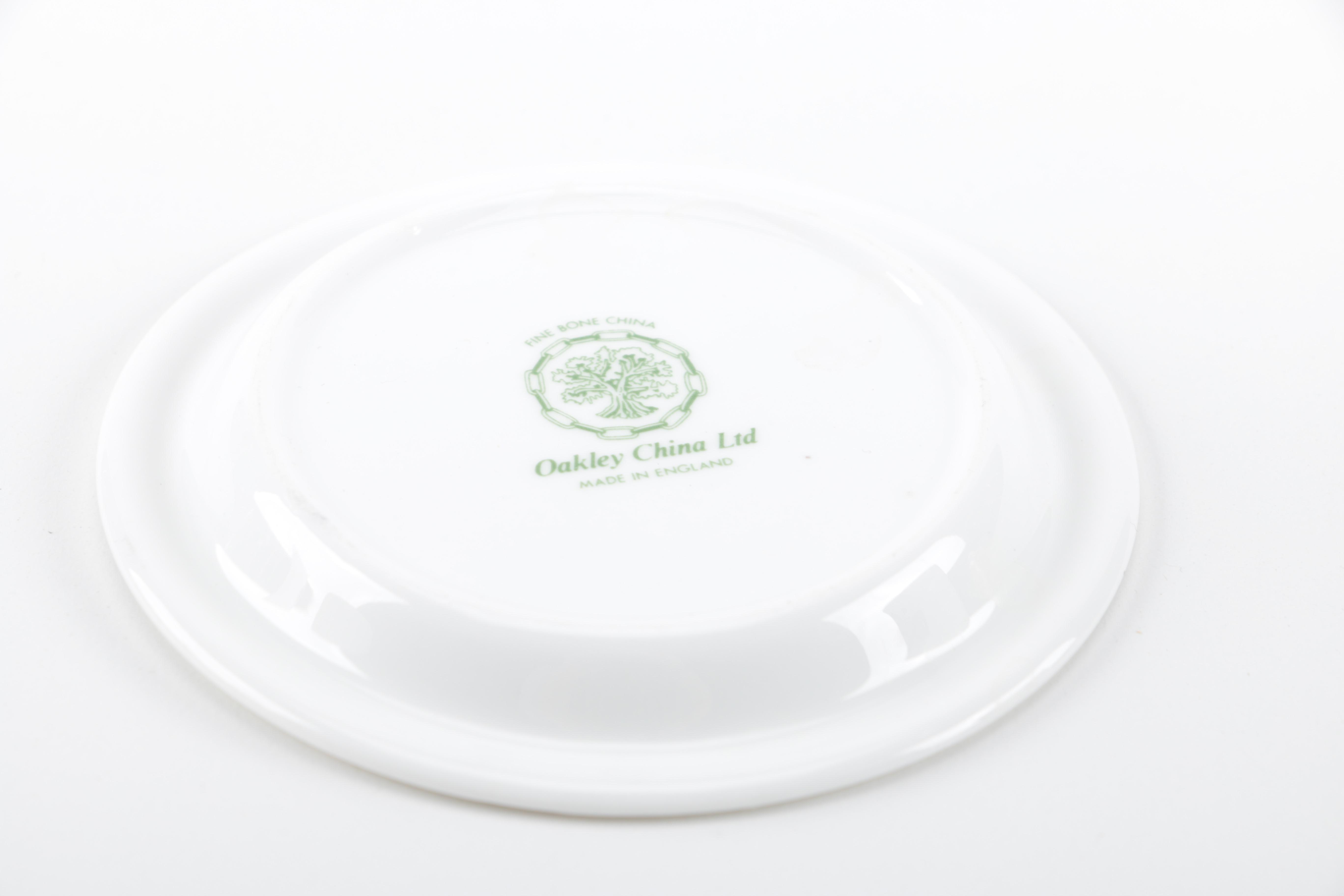 Oakley China Teacups and Saucers