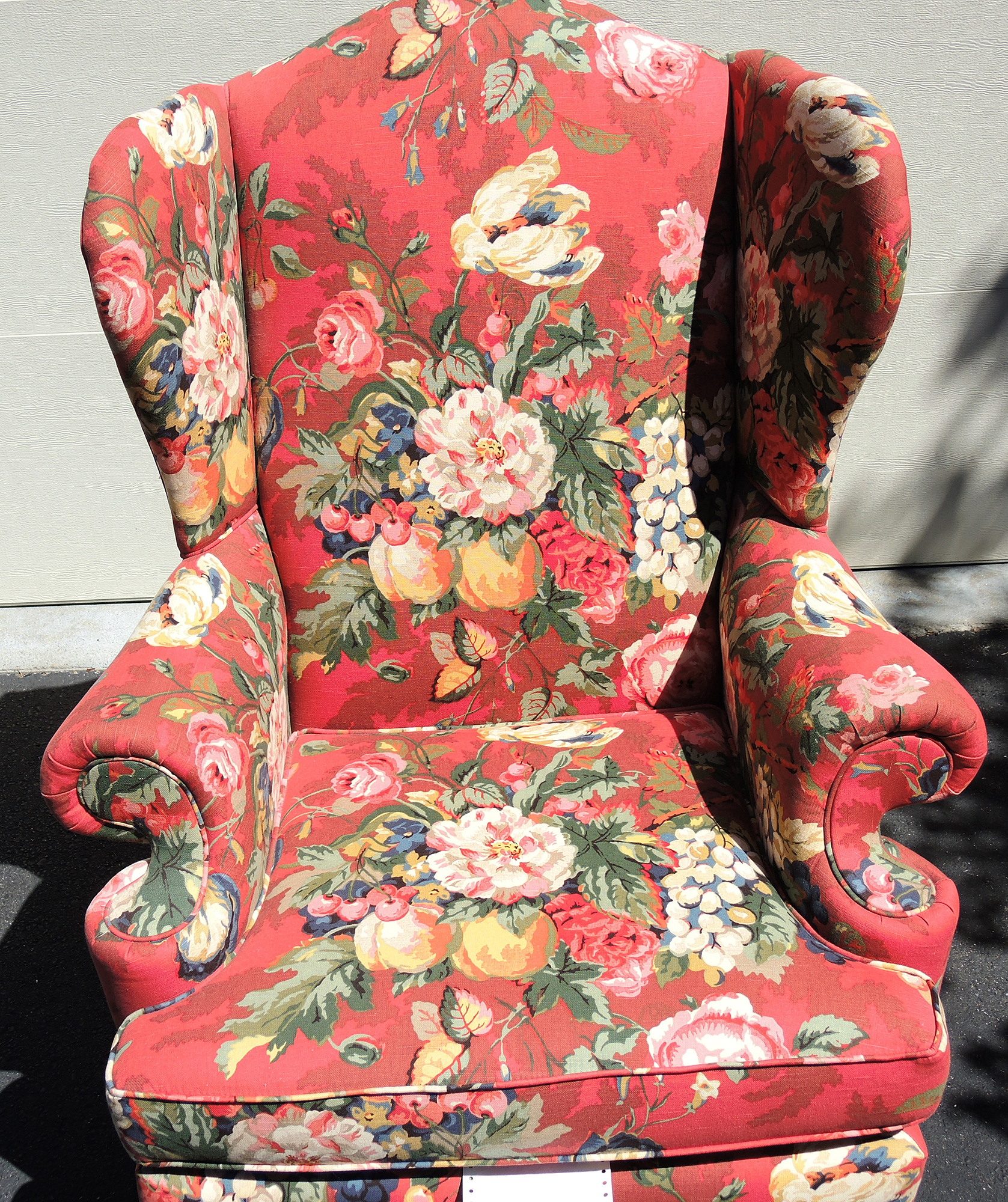 Traditional Wingback Upholstered Arm Chair