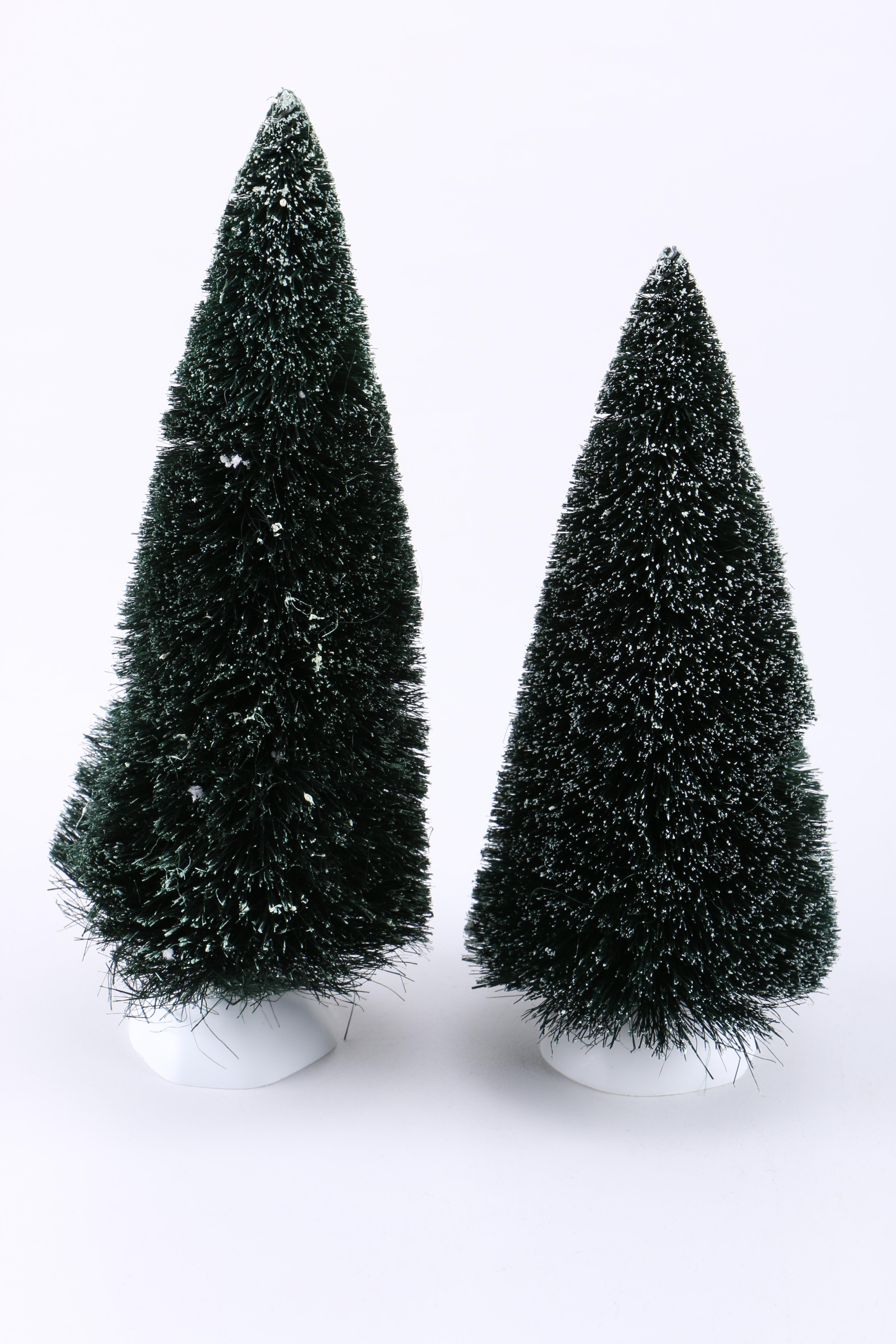 Department 56 Dickens' Village Christmas Decor