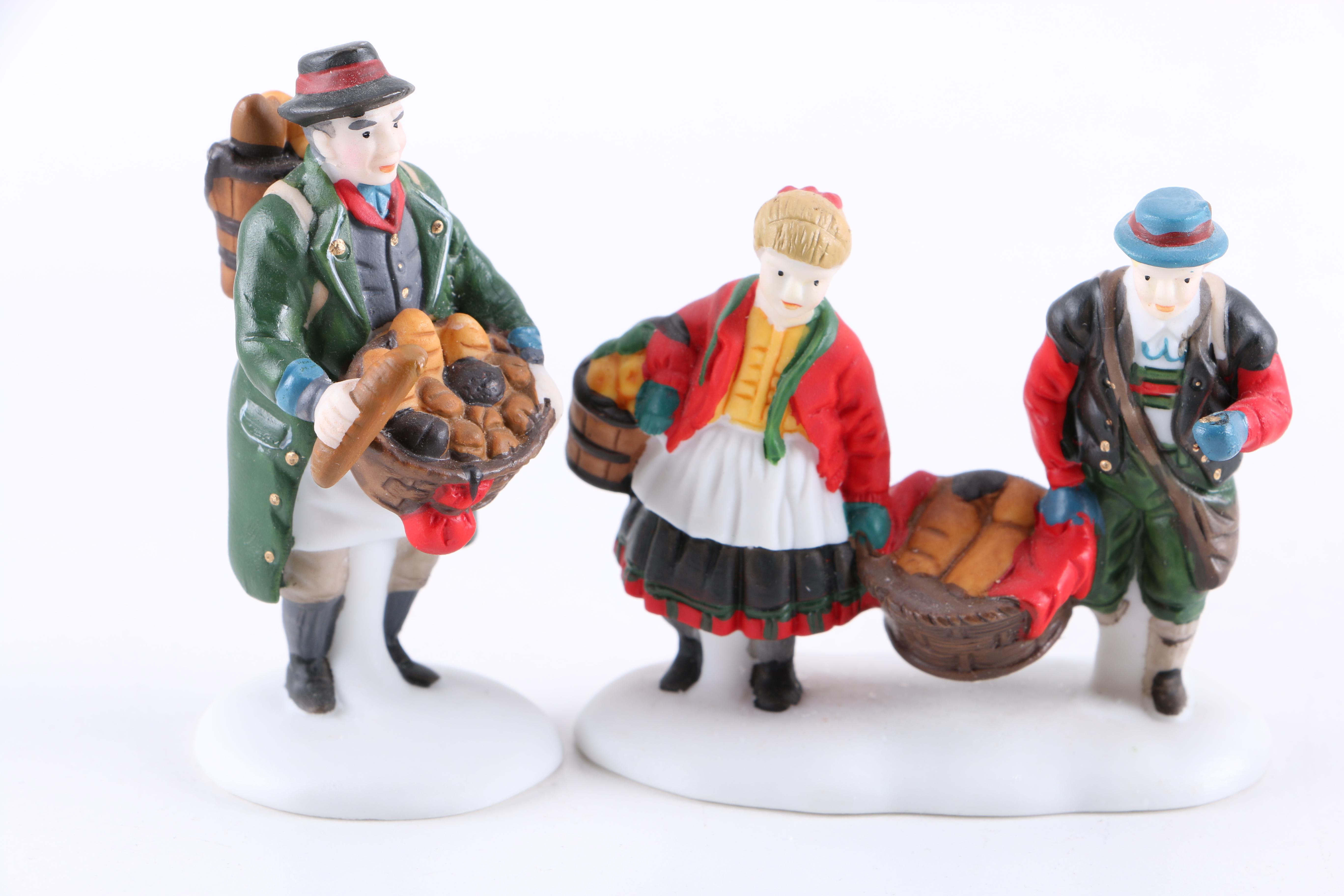 Department 56 Dickens' Village Christmas Decor