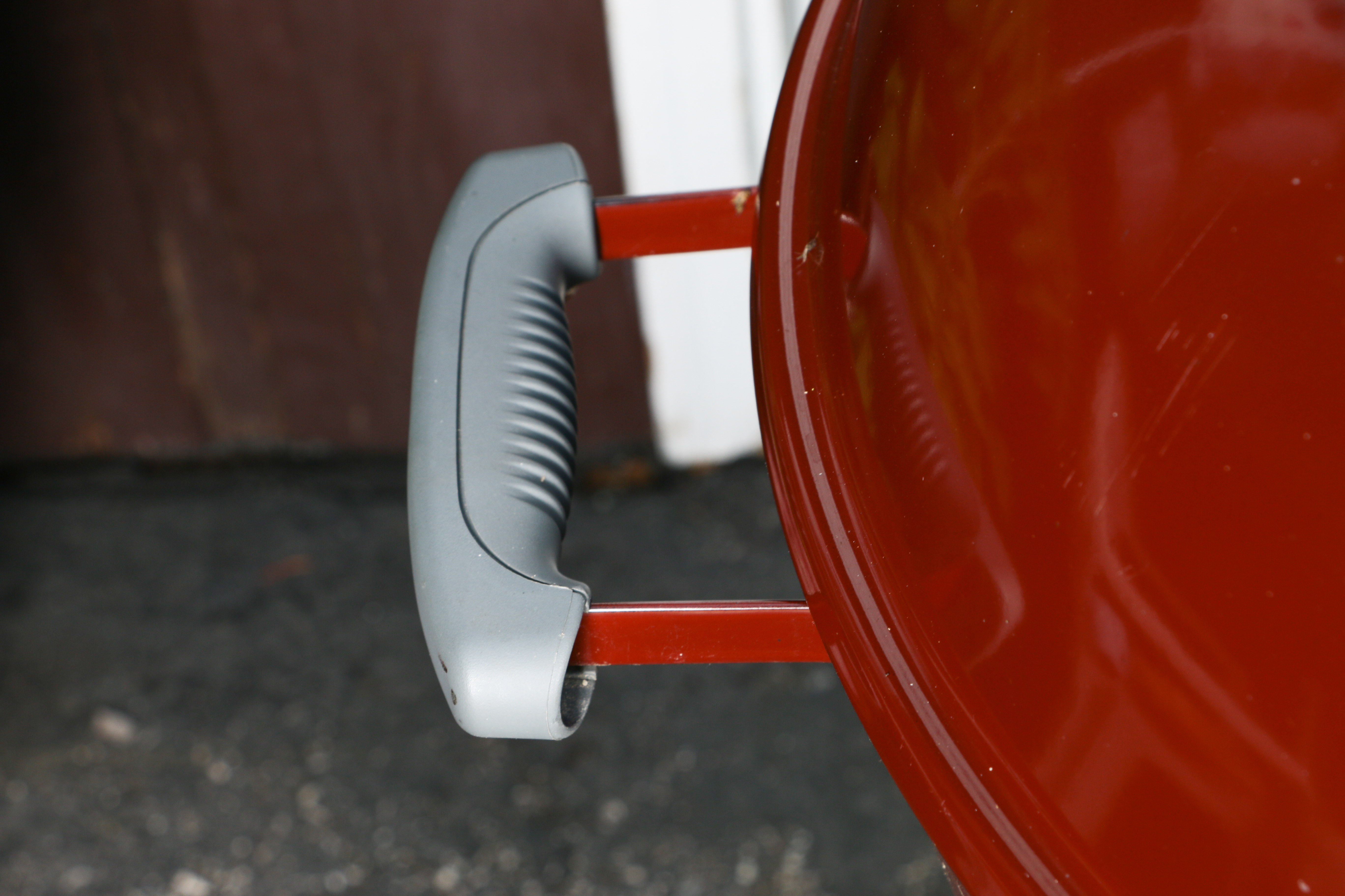 Weber "Kraft Cheese" Kettle Grill