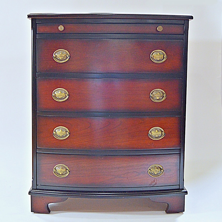 Hepplewhite Style Mahogany Chest