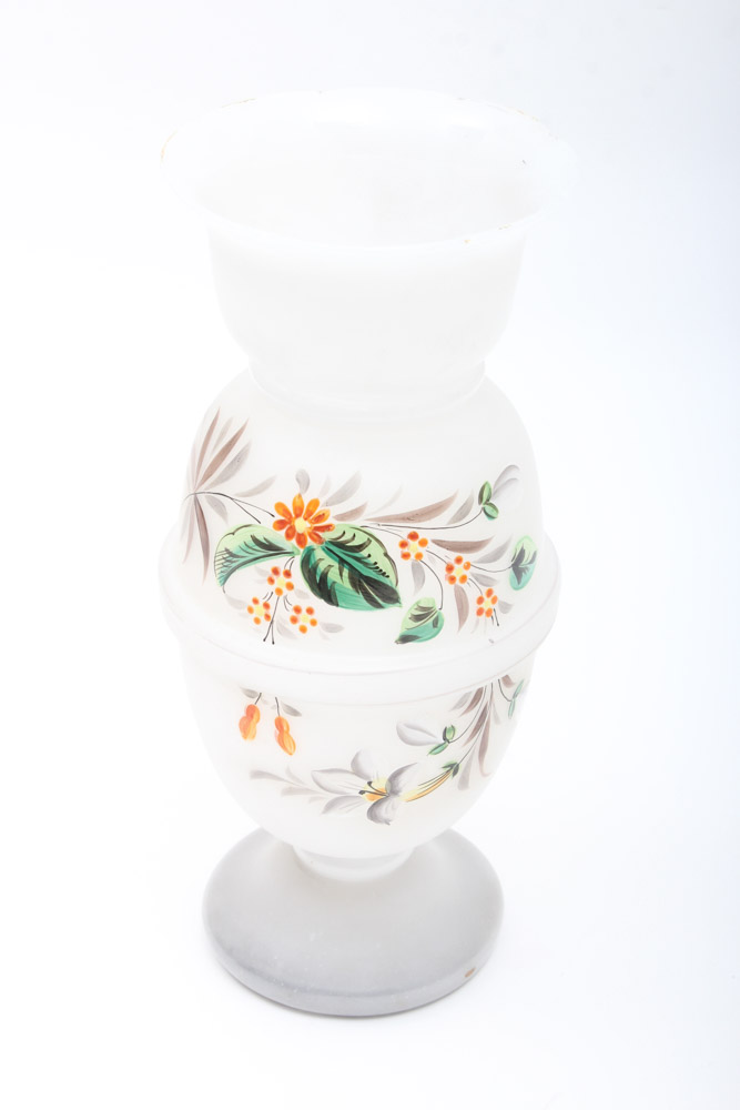 Bristol Style Frosted Clambroth Glass Vase