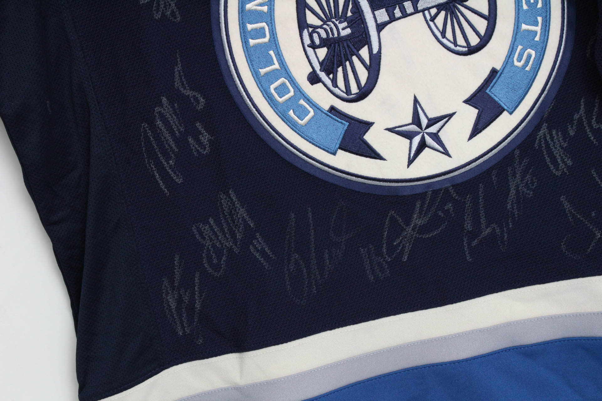 Team Autographed 2010 - 2011 Columbus Blue Jackets Jersey with CoA