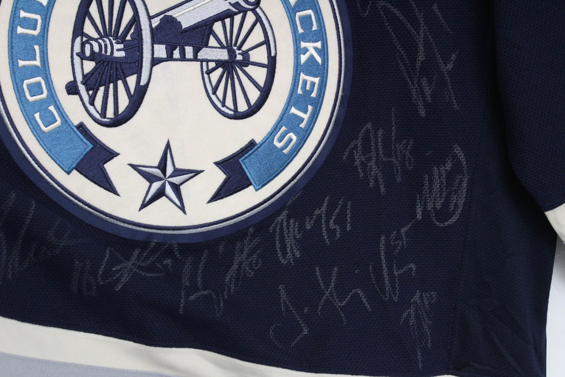 Team Autographed 2010 - 2011 Columbus Blue Jackets Jersey with CoA