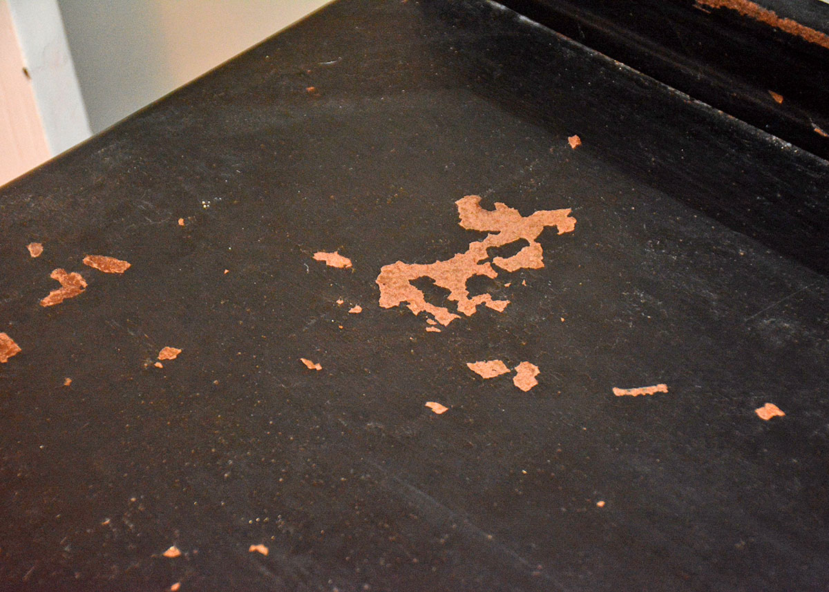 Vintage Painted Metal Chest of Drawers With Vanity Mirror